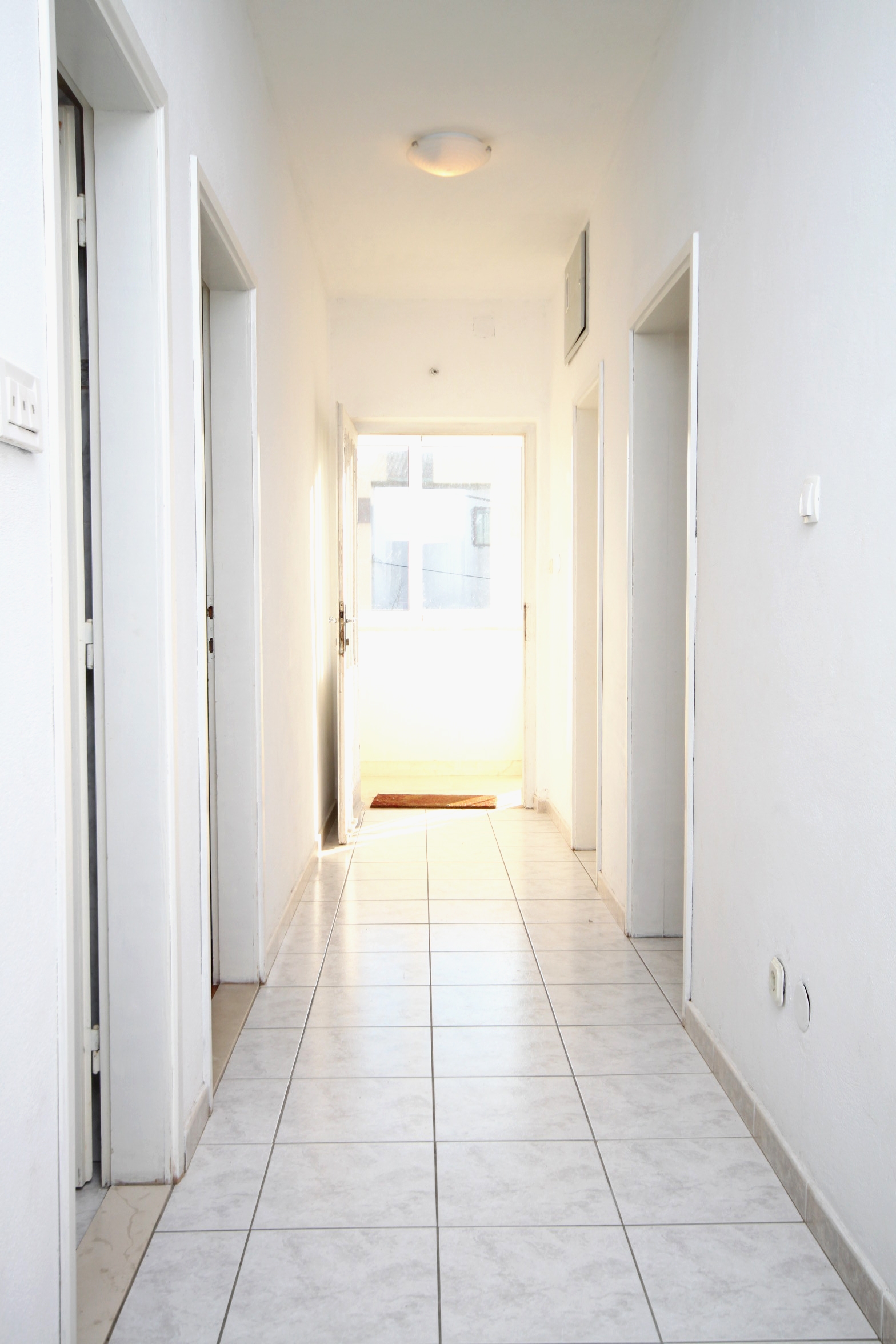Three bedroom apartment with balcony and sea view Kaštel Stari, Kaštela  A-a