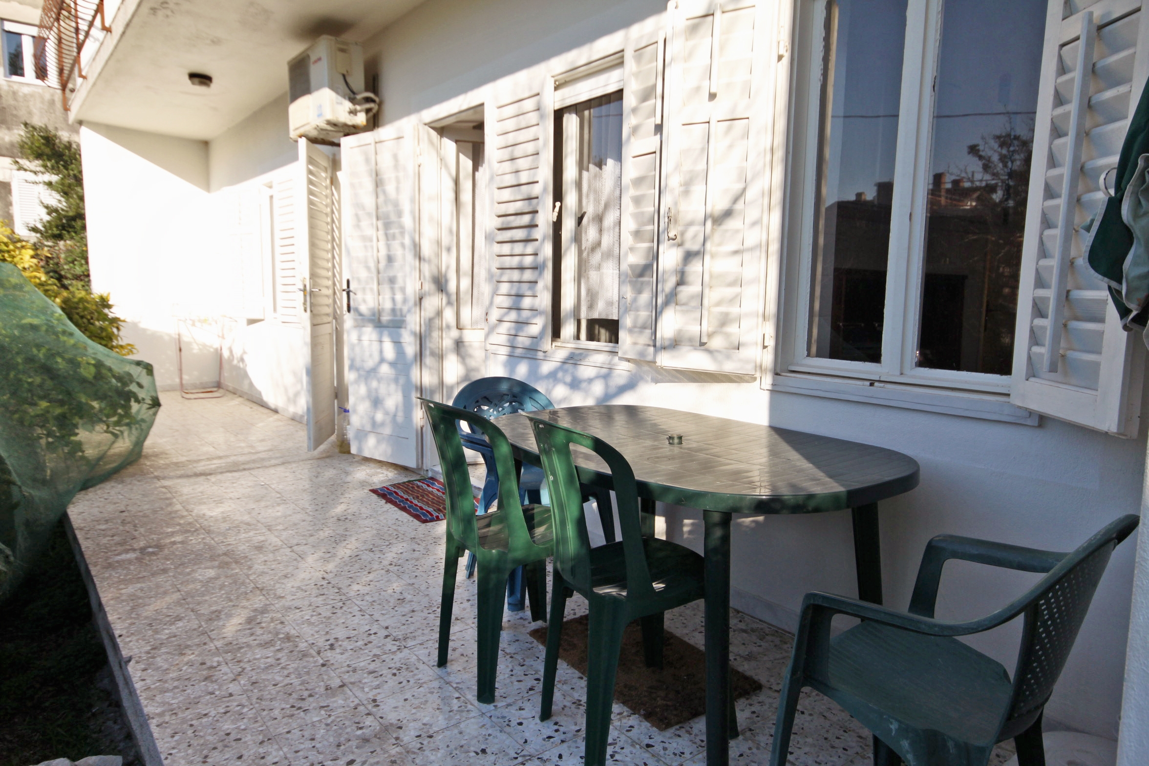 Three bedroom apartment with terrace Kaštel Stari, Kaštela (A-6059-b)