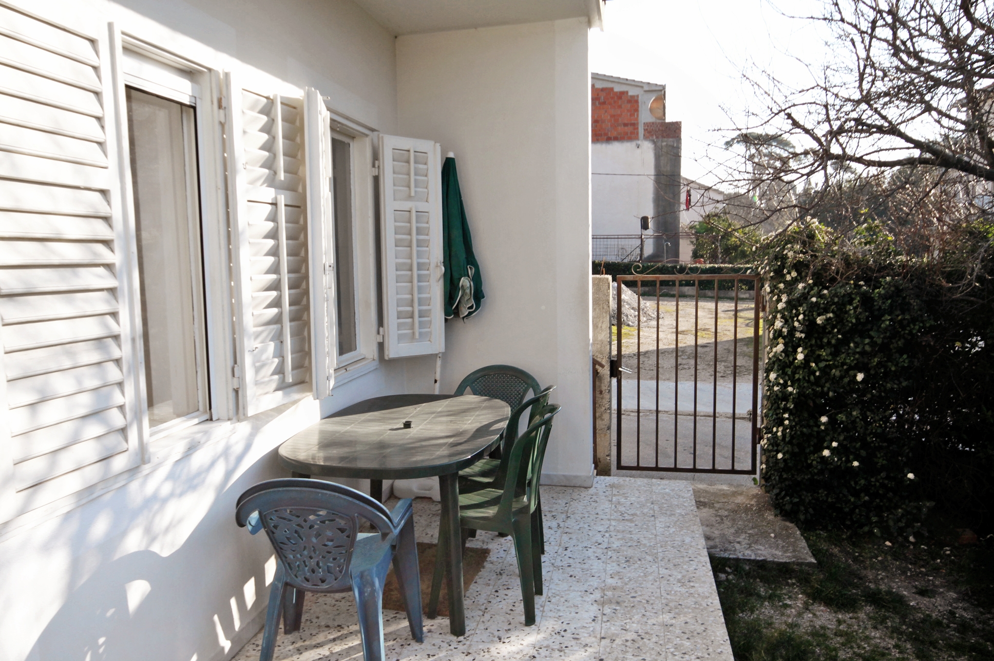 Three bedroom apartment with terrace Kaštel Stari, Kaštela  A-b