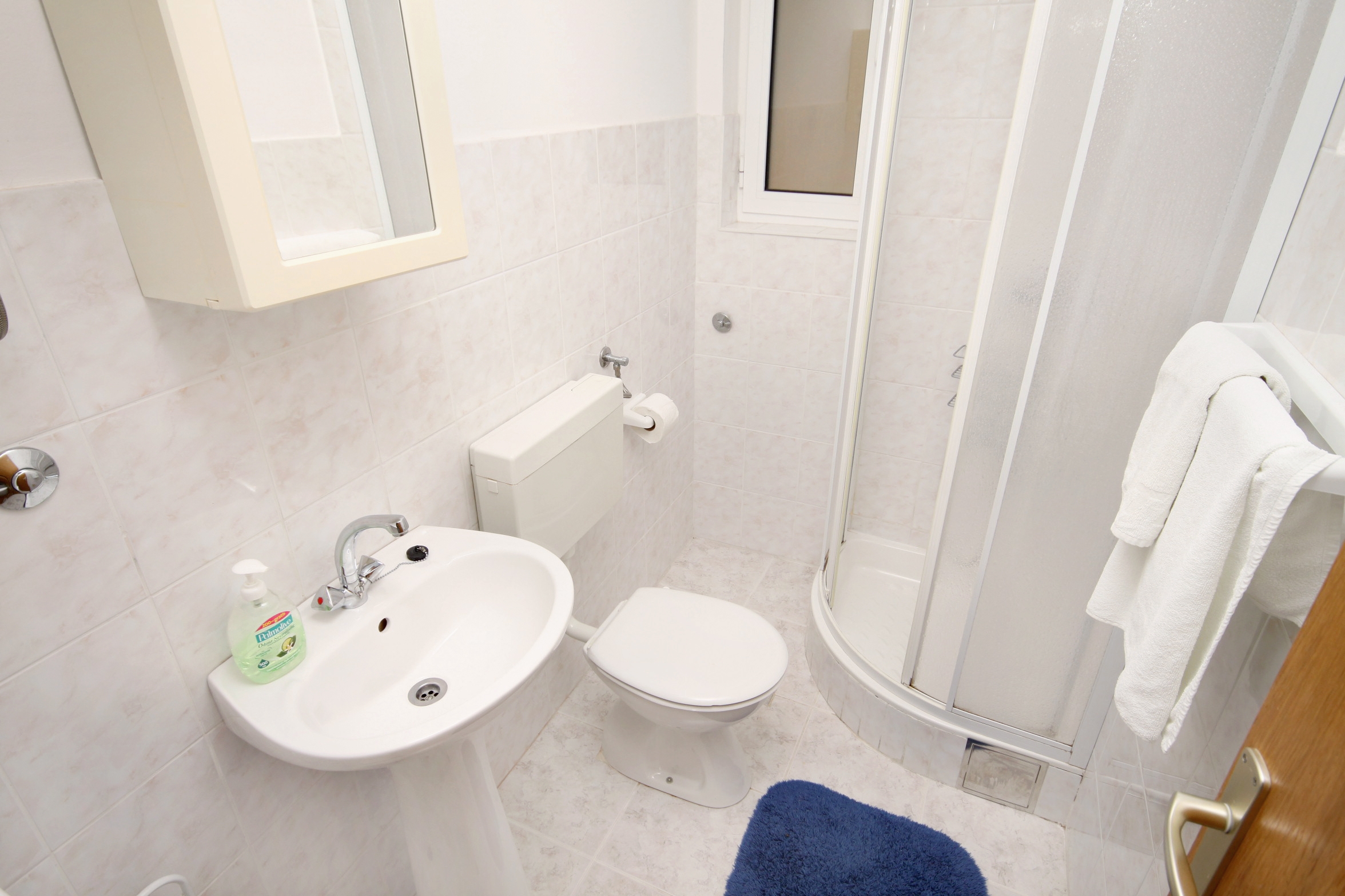 One bedroom apartment with terrace Slatine, Čiovo  A-a