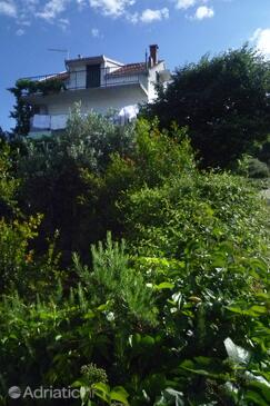 Property Slatine, Čiovo, Property 6066 - Apartments by the sea.