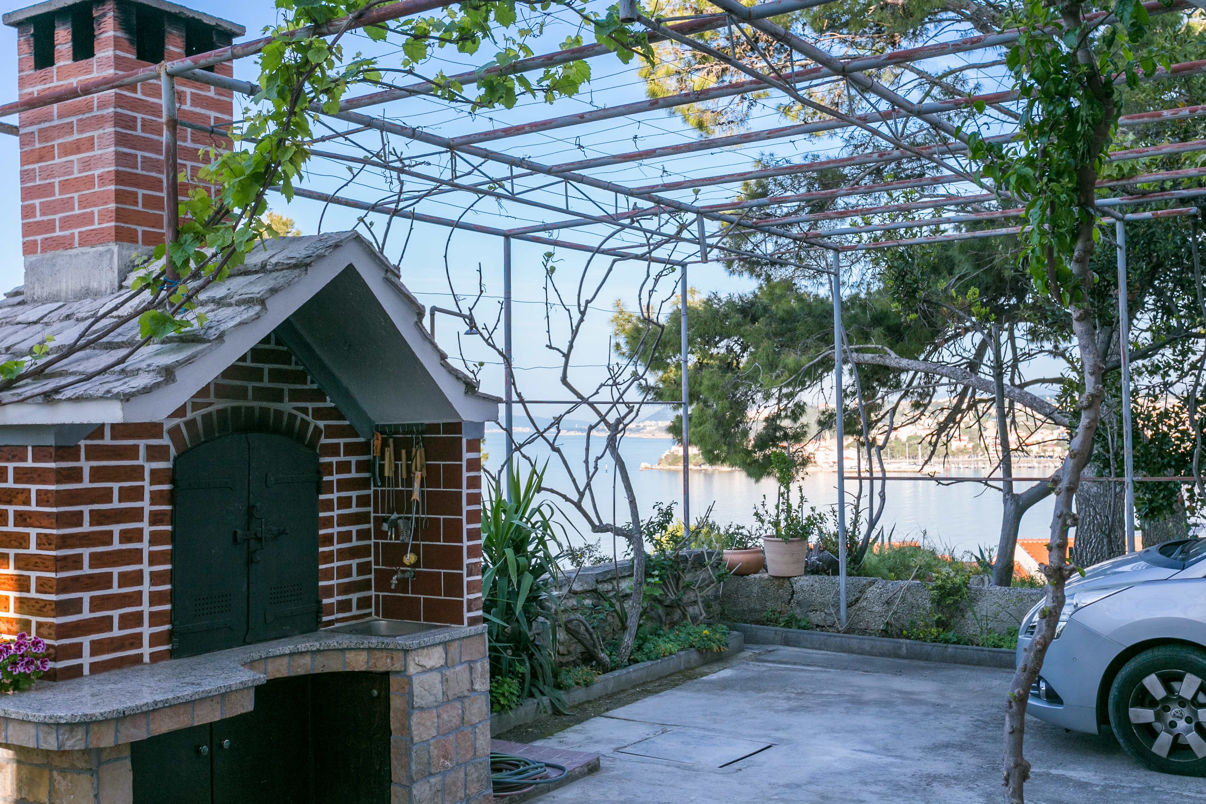 Jednosobni apartman s terasom i pogledom na more Podstrana, Split  A-b