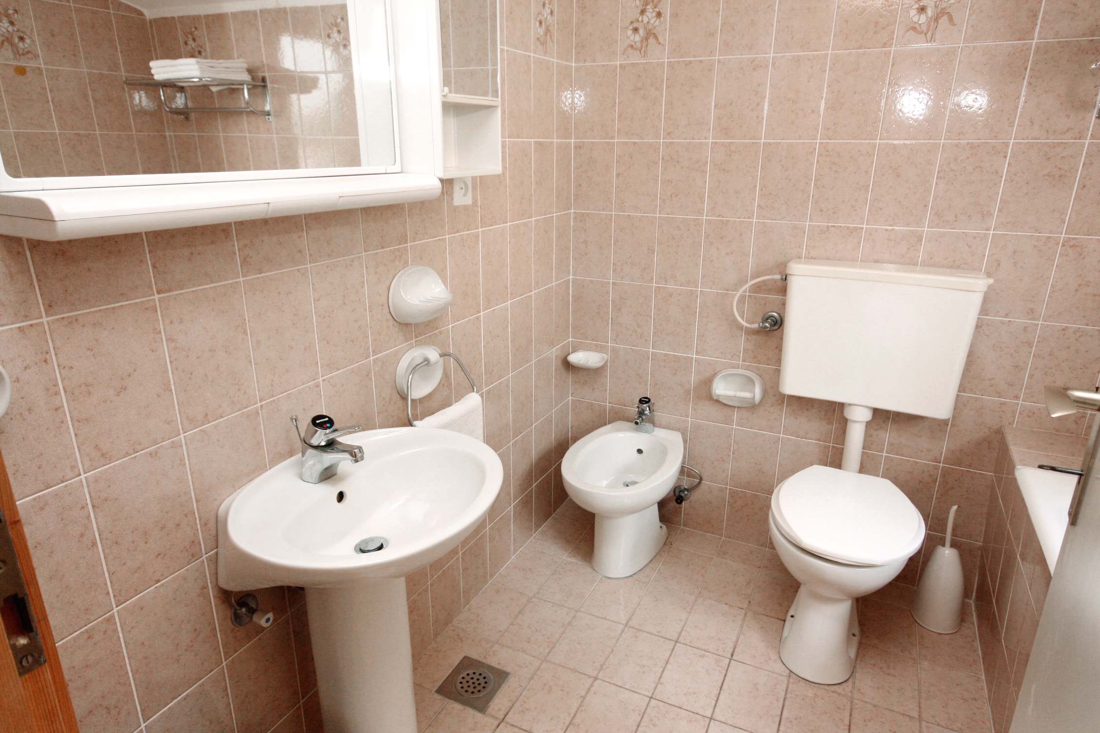Three bedroom apartment with terrace and sea view Podgora, Makarska  A-a