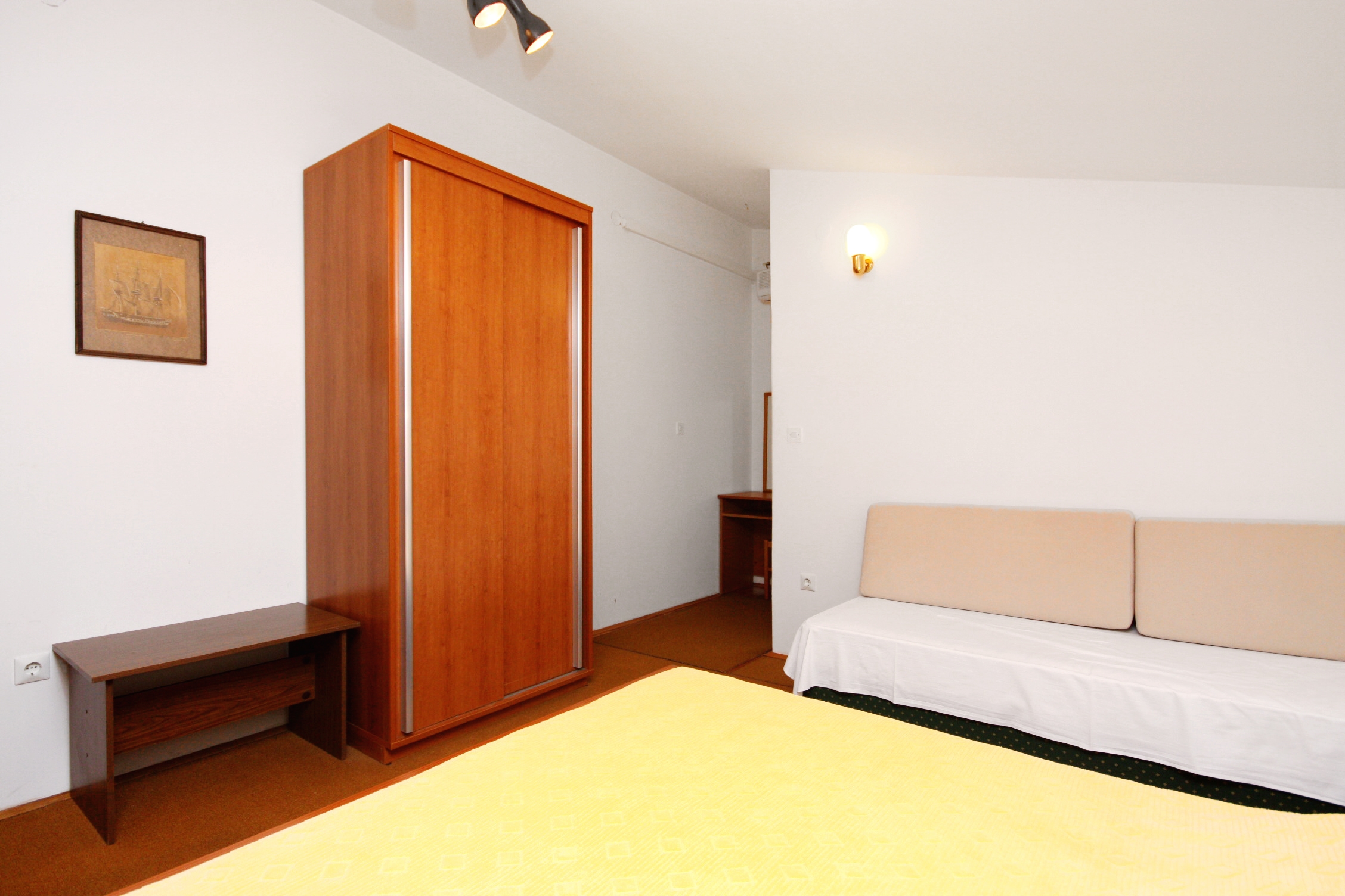 Three bedroom apartment with terrace and sea view Podgora, Makarska  A-a