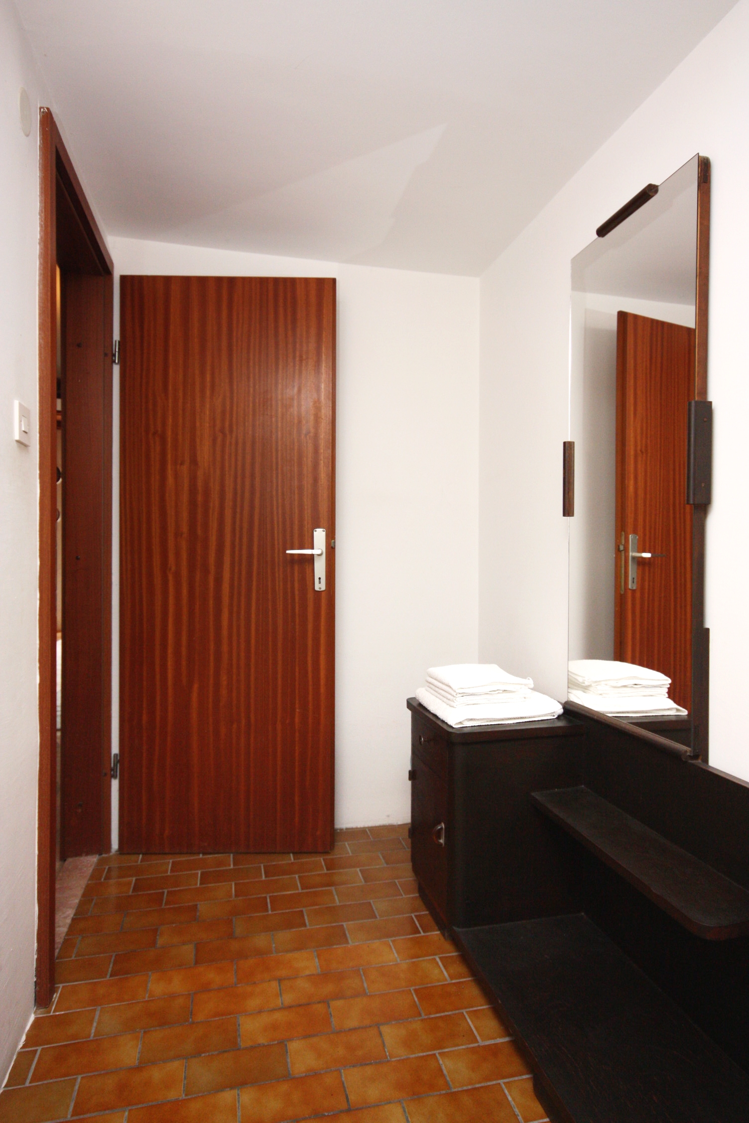 Three bedroom apartment with terrace and sea view Podgora, Makarska  A-a