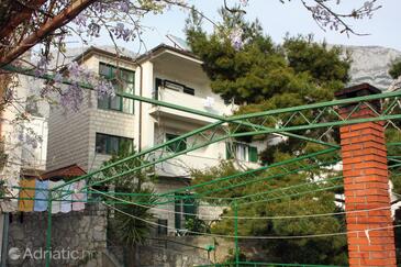 Property Makarska, Makarska, Property 6087 - Apartments with pebble beach.
