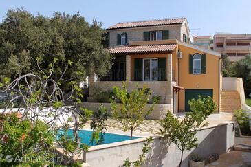 Property Rogoznica, Rogoznica, Property 6090 - Vacation Rentals near sea with pebble beach.