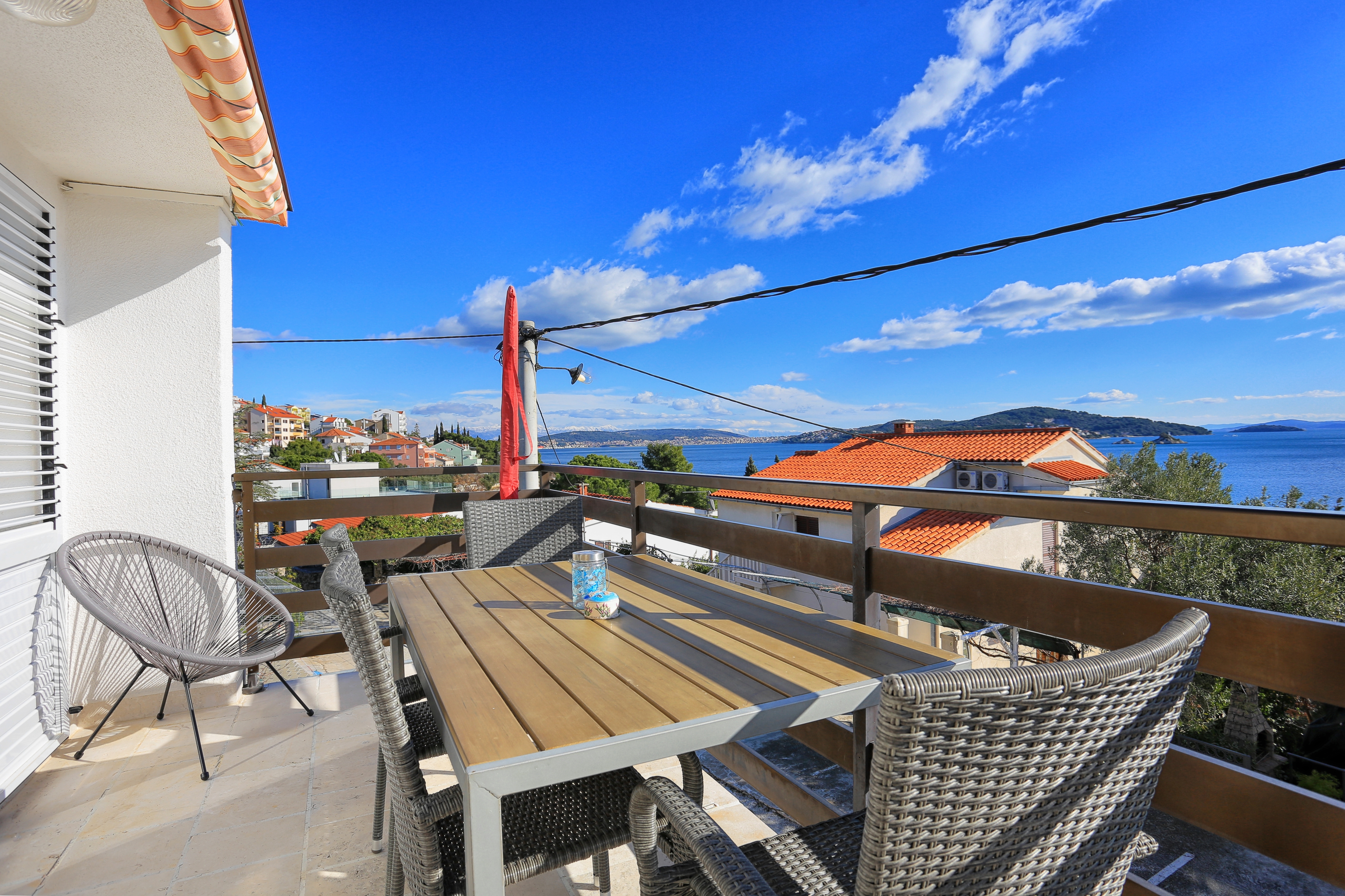 Two bedroom apartment near beach Seget Vranjica, Trogir  A-a