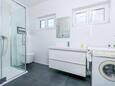 Ванная комната 1 Stupin Čeline, Ванная комната 1 в размещении типа house, Домашние животные допускаются и WiFi.