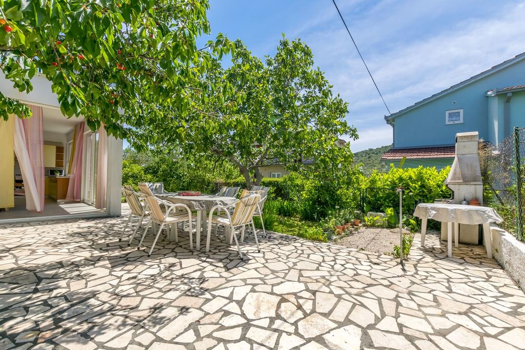 Four bedroom house with terrace and sea view Stupin Čeline, Rogoznica  K
