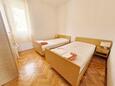 Спальня 2 Žaborić, Спальня 2 в размещении типа apartment, Домашние животные допускаются и WiFi.