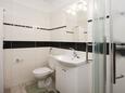 Ванная комната Brodarica, Ванная комната в размещении типа apartment, WiFi.