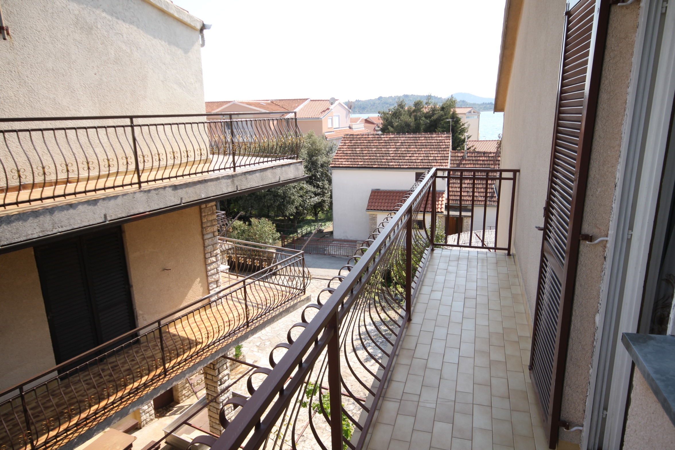 Three bedroom apartment with terrace and sea view Srima - Vodice, Vodice  A-b
