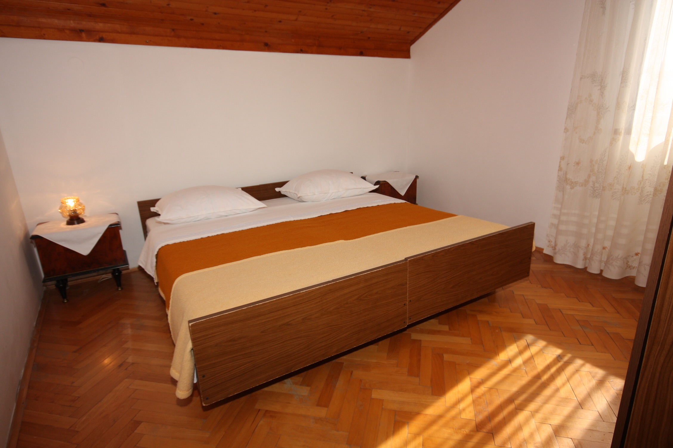Three bedroom apartment with terrace and sea view Grebaštica, Šibenik  A-a