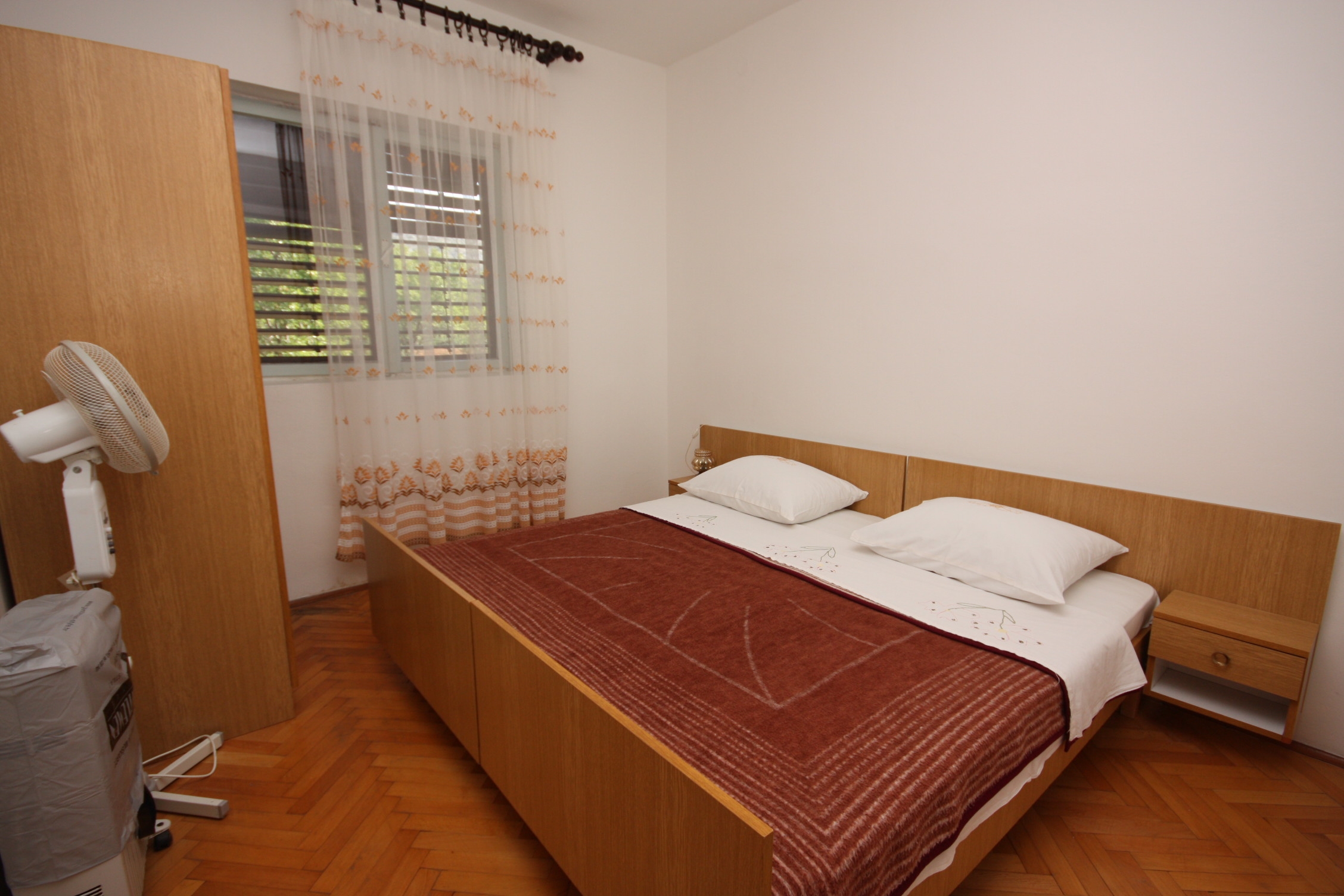 Two bedroom apartment with terrace and sea view Grebaštica, Šibenik (A-6103-b) Two bedroom apartment with terrace and sea view Grebaštica, Šibenik (A-6103-b)