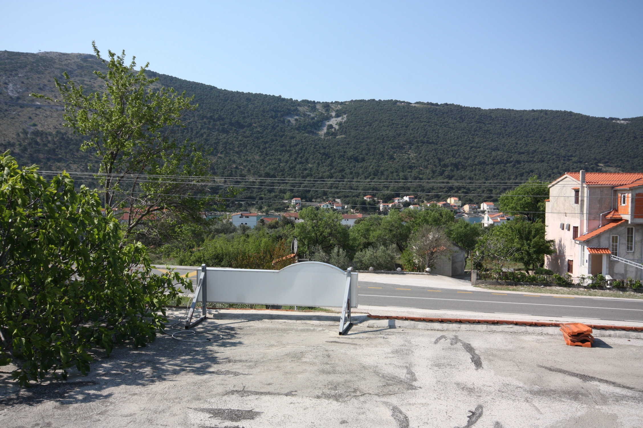 Two bedroom apartment with terrace and sea view Grebaštica, Šibenik  A-b