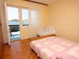 Ložnice 1 Tisno, Ložnice 1 v ubytování typu apartment, WiFi.