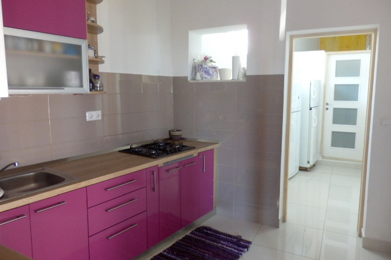 Four bedroom apartment with terrace and sea view Cove Tvrdni Dolac, Hvar  A-a