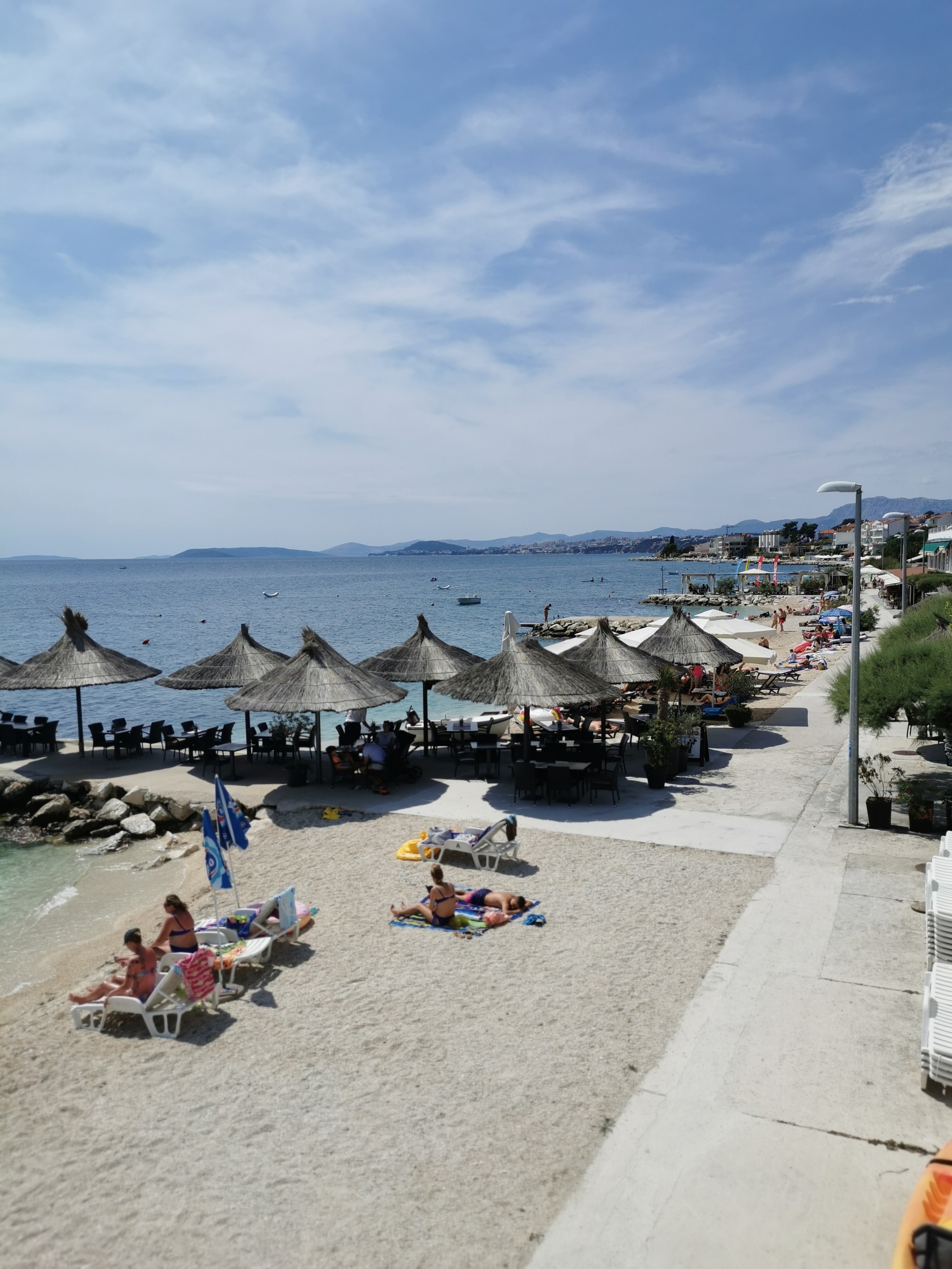 Two bedroom apartment near beach Podstrana, Split  A-a