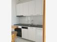 Podstrana, Kitchen in the studio-apartment, WiFi.