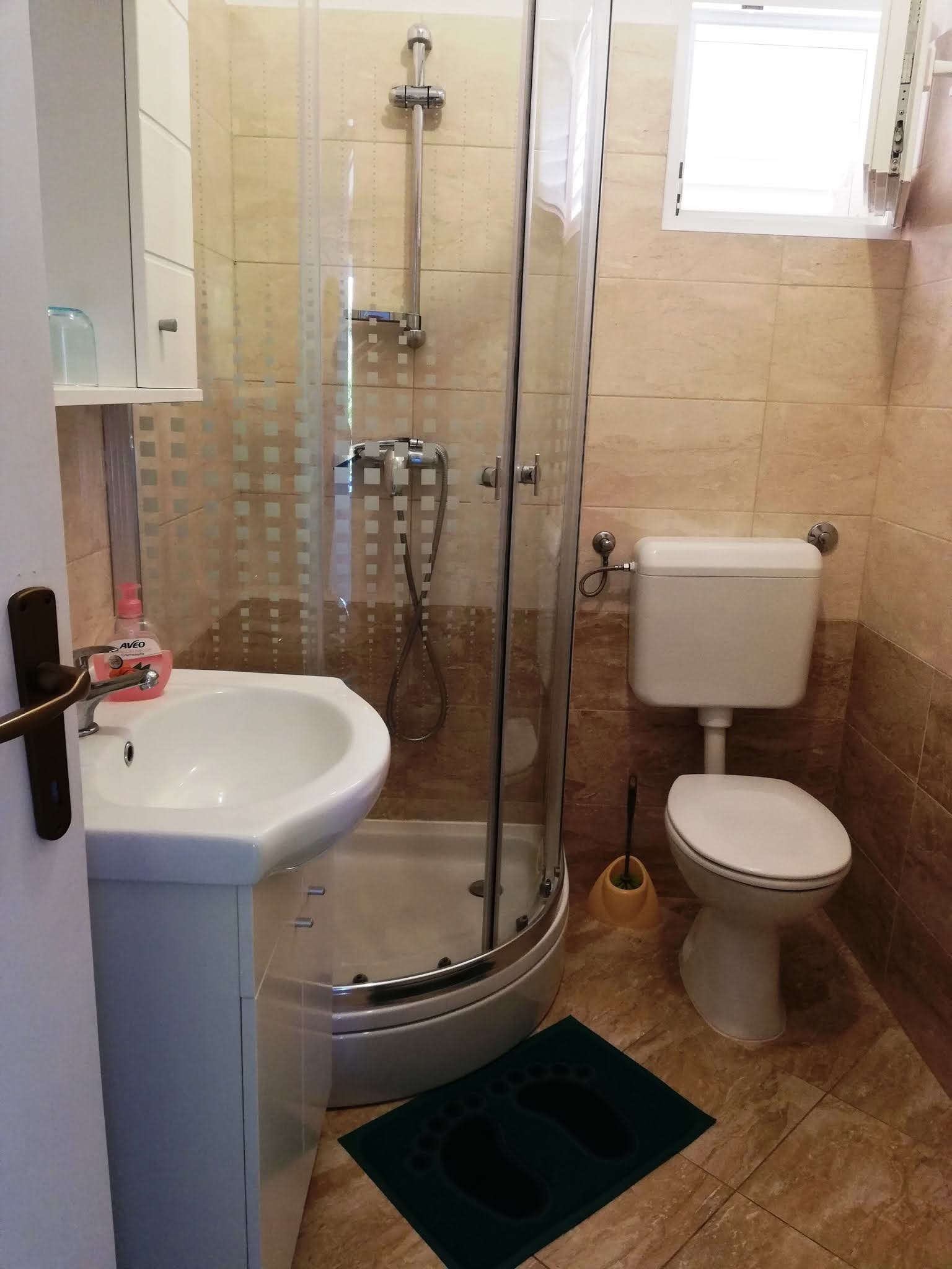 One bedroom apartment with terrace Marina, Trogir  A-b