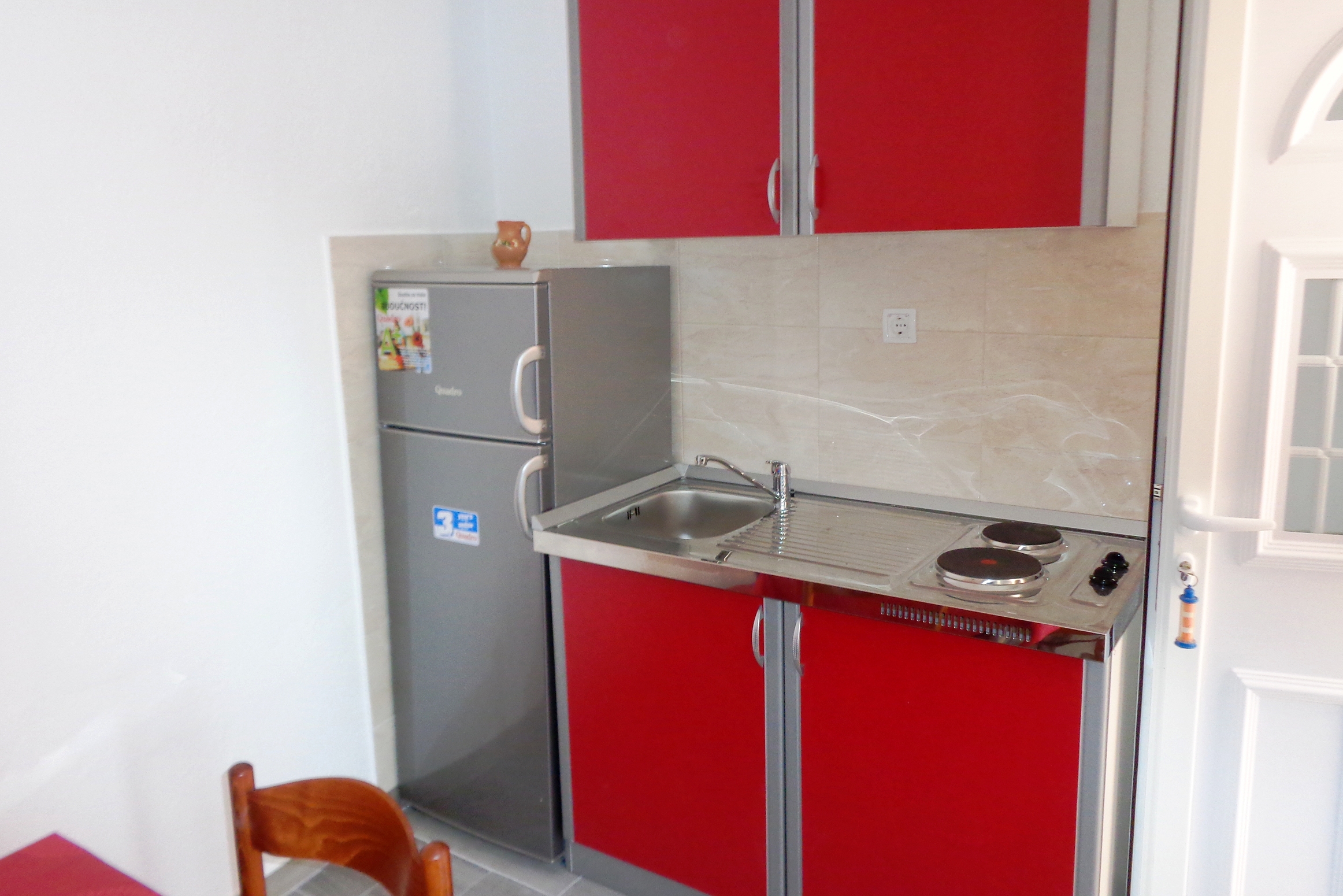 One bedroom apartment with terrace Marina, Trogir  A-f