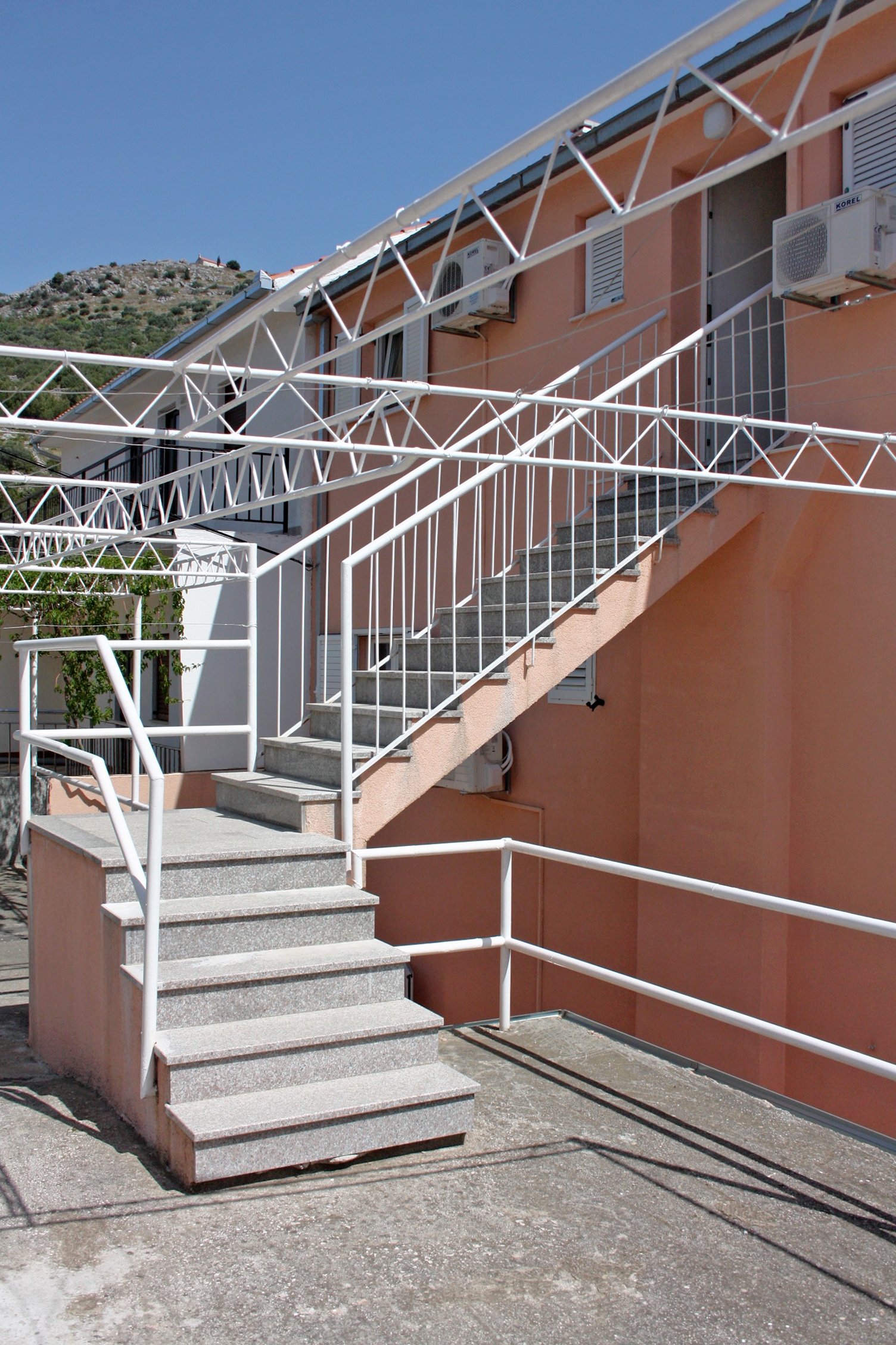 Two bedroom apartment with balcony and sea view Marina, Trogir  A-d