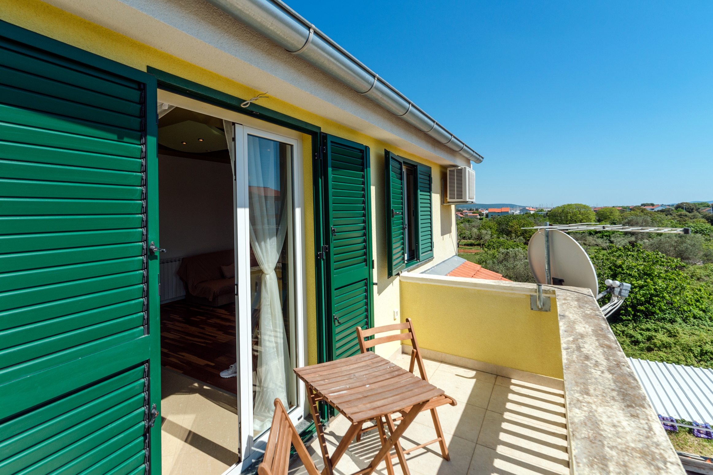 Four bedroom apartment with balcony Bibinje, Zadar (A-6121-a)