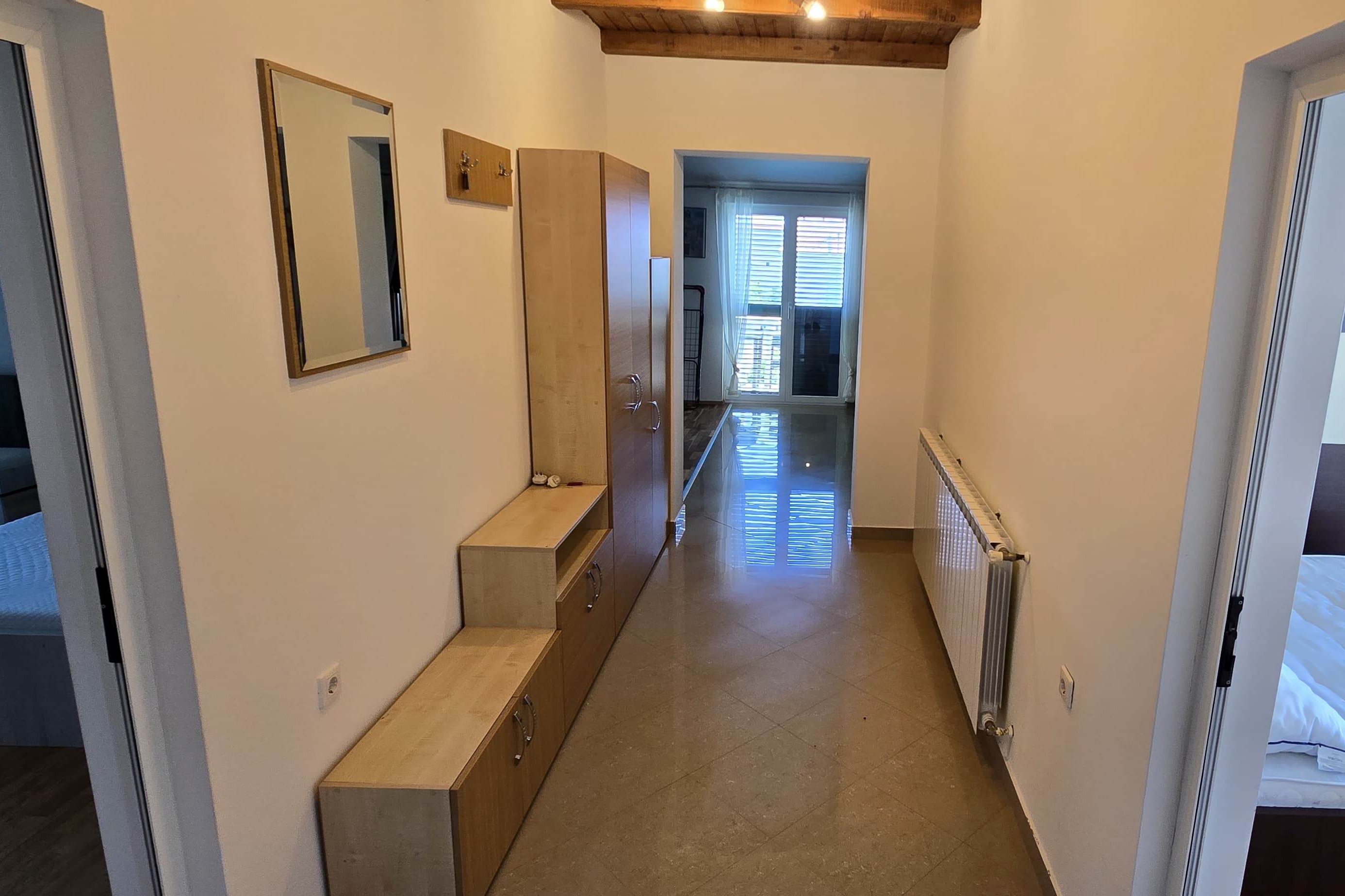 Four bedroom apartment with balcony Bibinje, Zadar (A-6121-a)