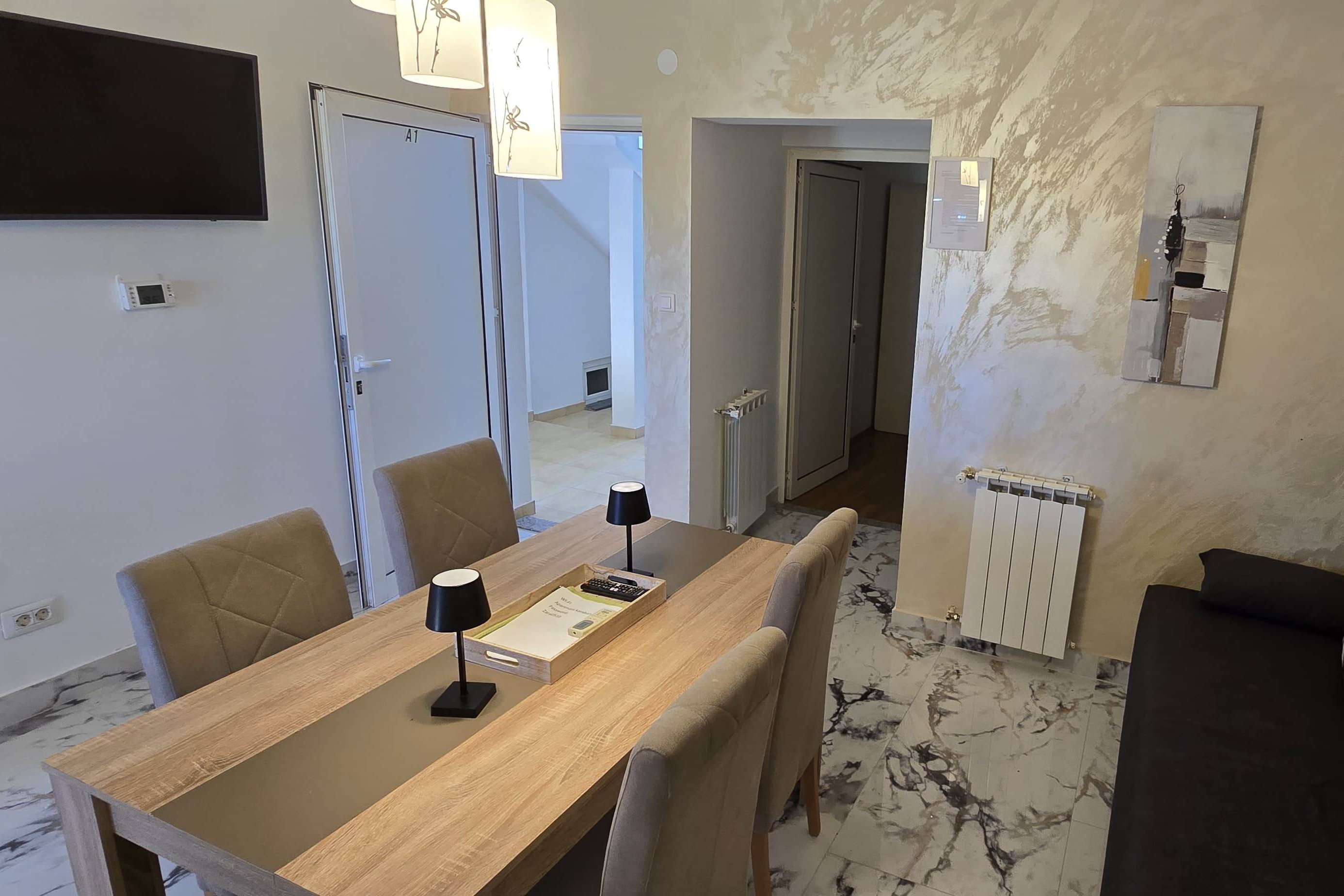 One bedroom apartment with terrace Bibinje, Zadar (A-6121-b)