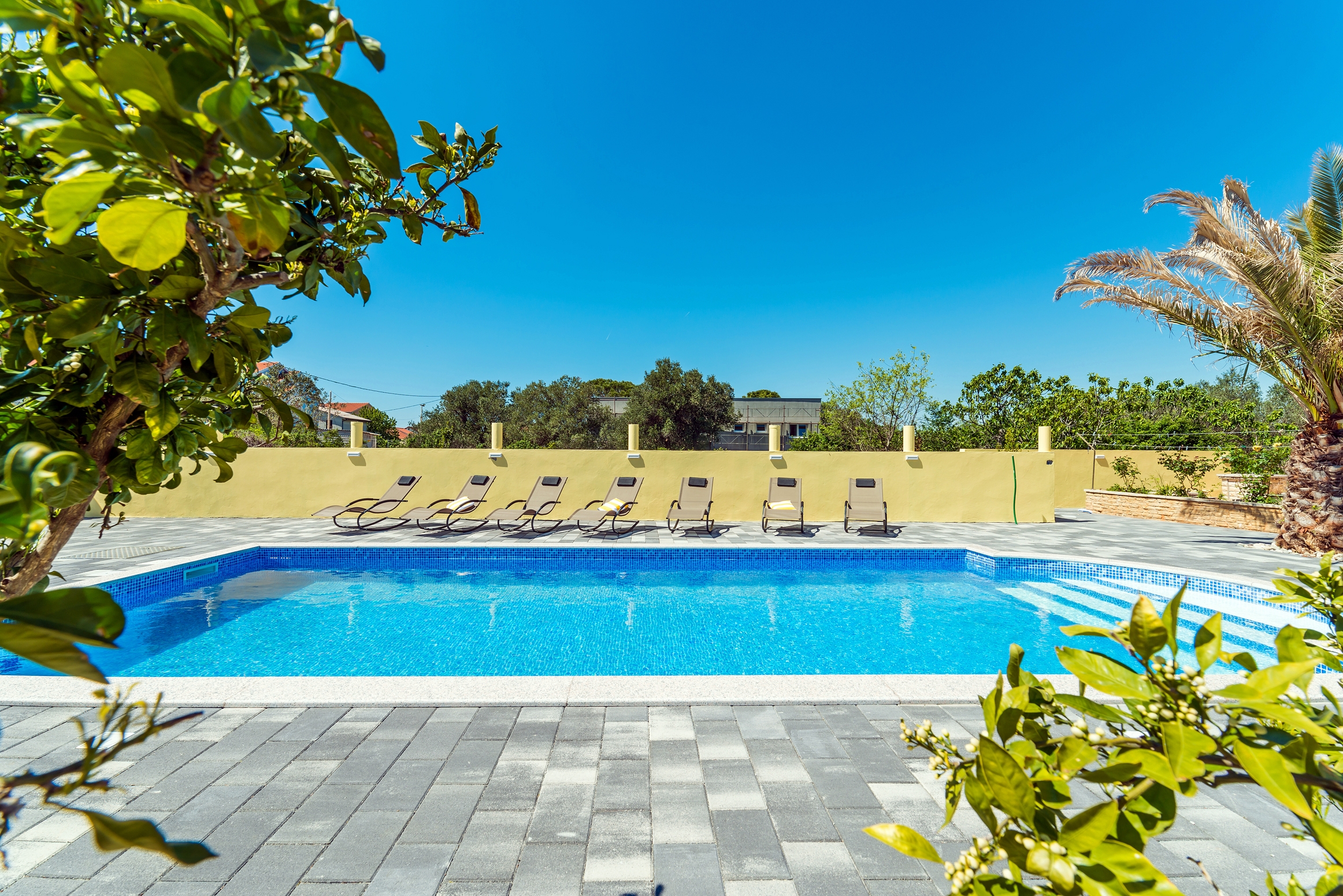 Four-bedroom apartment with balcony Bibinje, Zadar (A-6121-a) Four-bedroom apartment with balcony Bibinje, Zadar (A-6121-a)