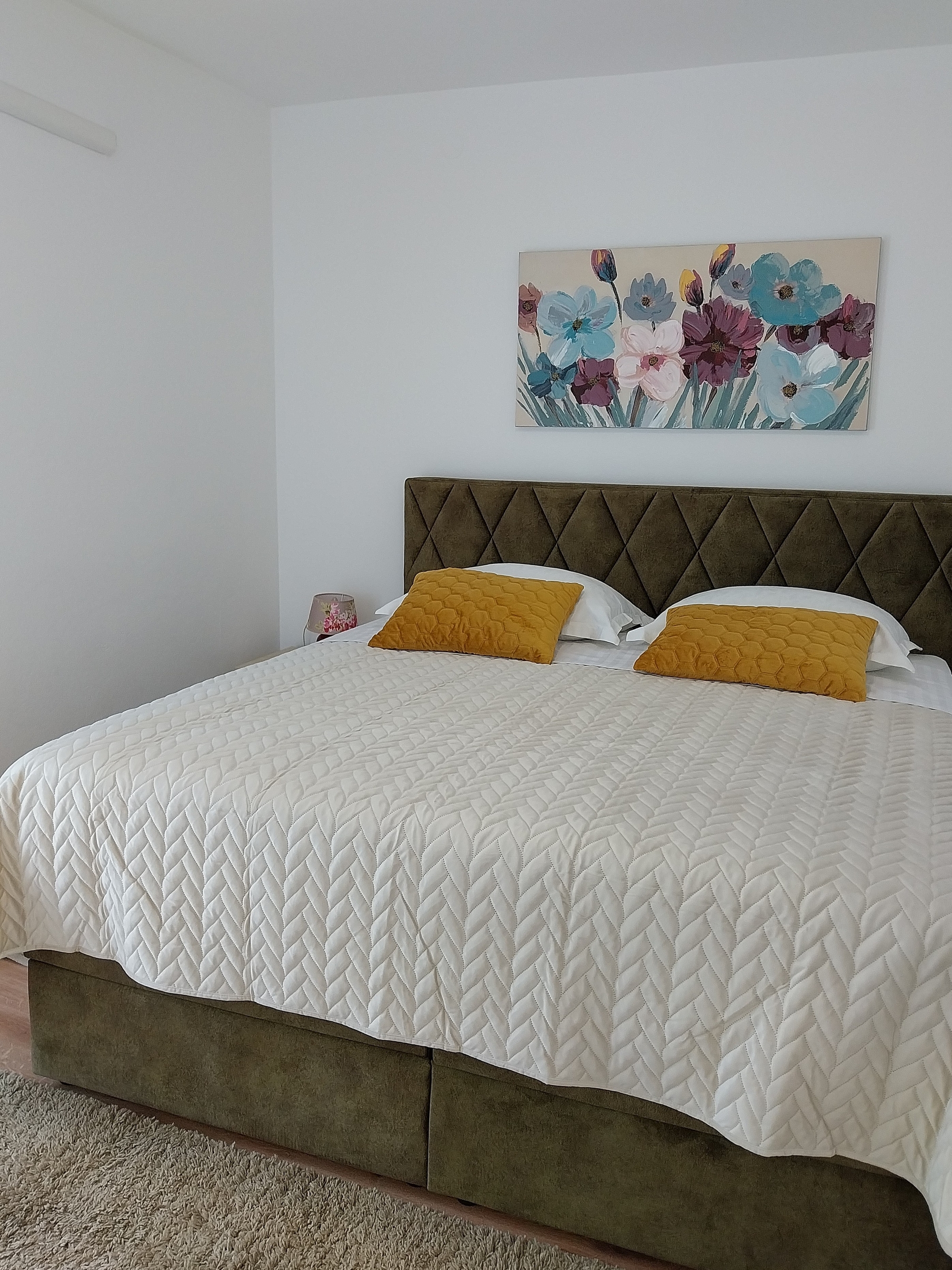 Two bedroom house with terrace Sukošan, Zadar  K