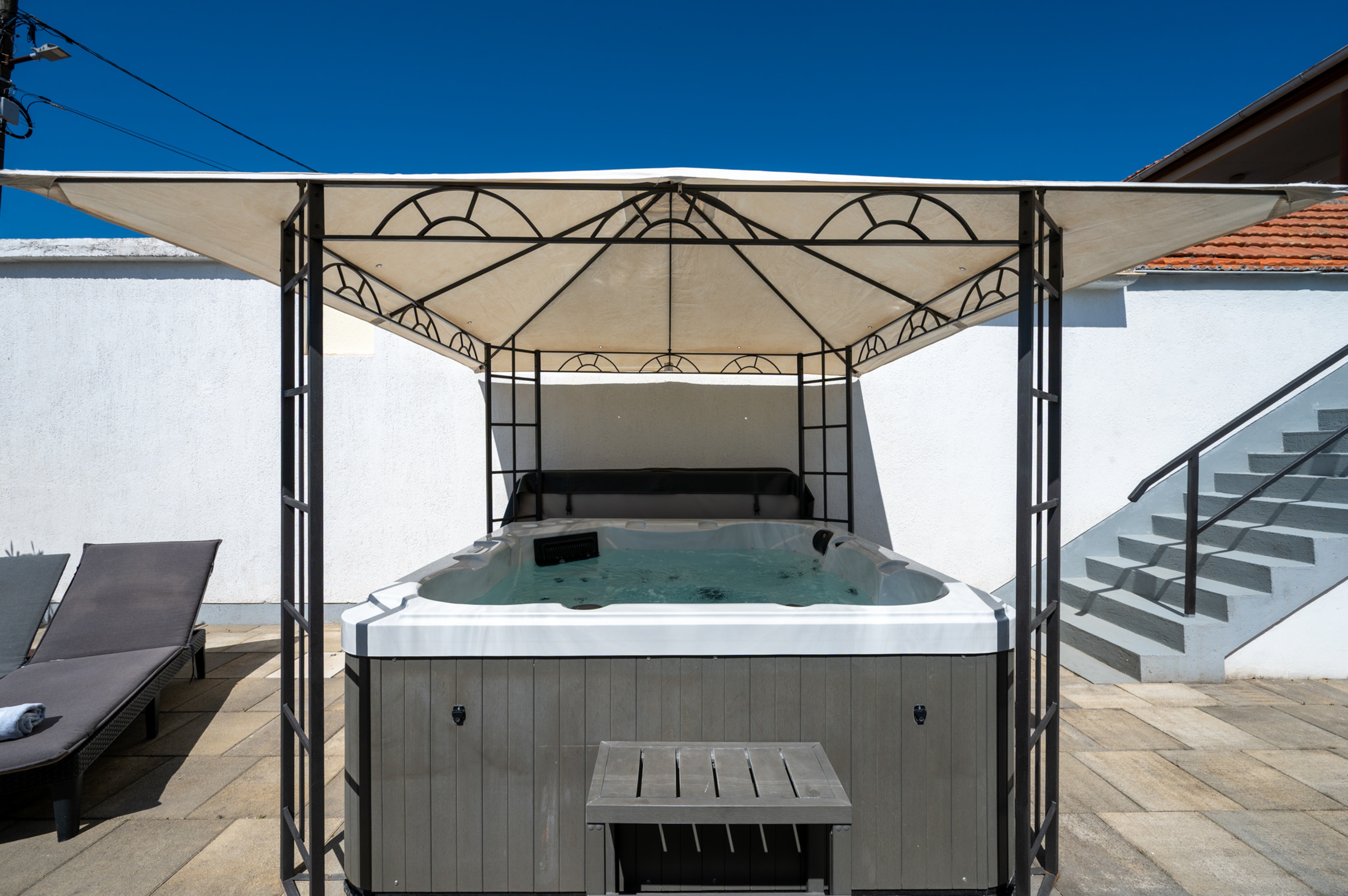 Two bedroom house with terrace Sukošan, Zadar  K