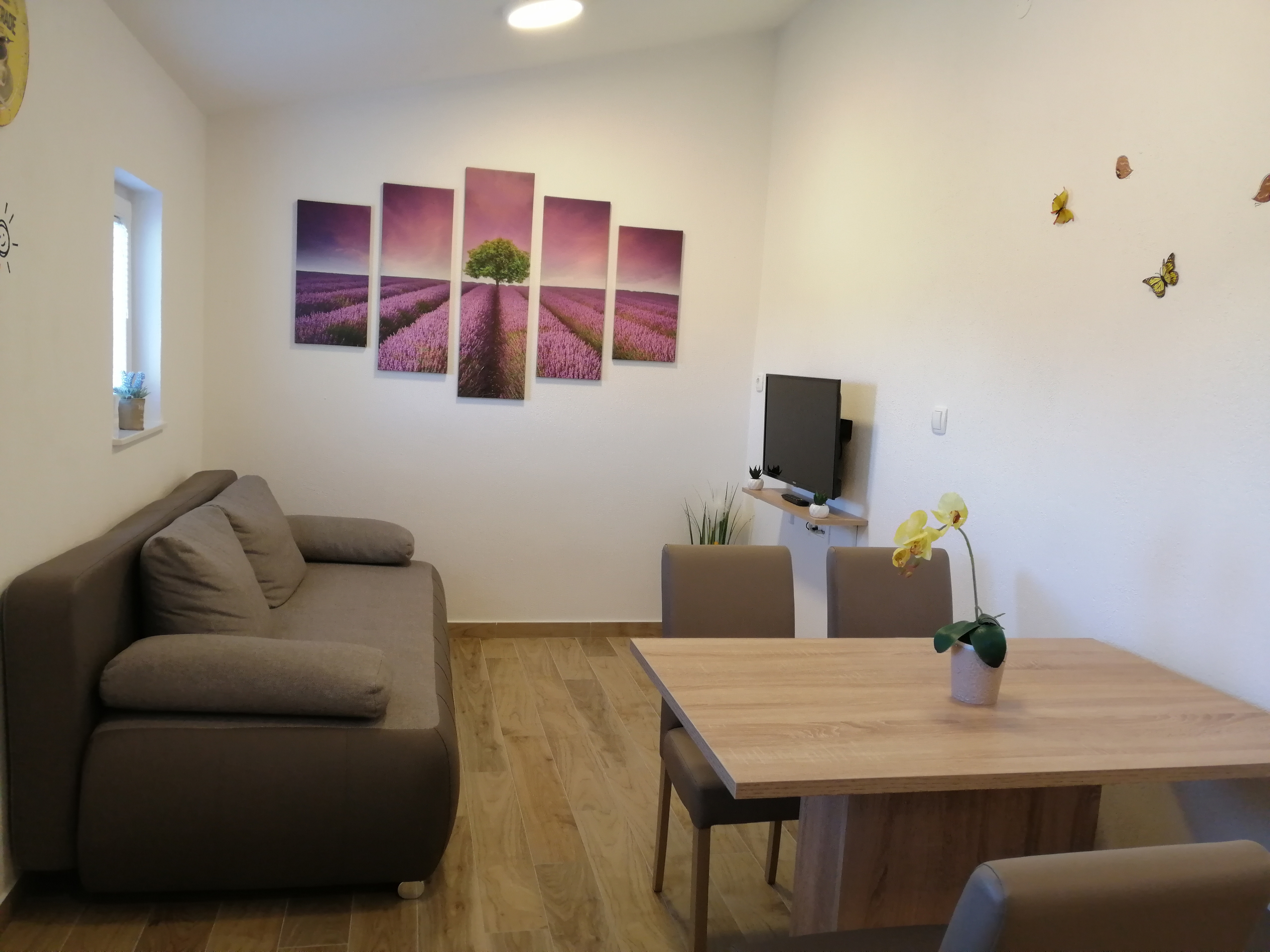 Two bedroom apartment with terrace Nin, Zadar (A-6125-a) Two bedroom apartment with terrace Nin, Zadar (A-6125-a)
