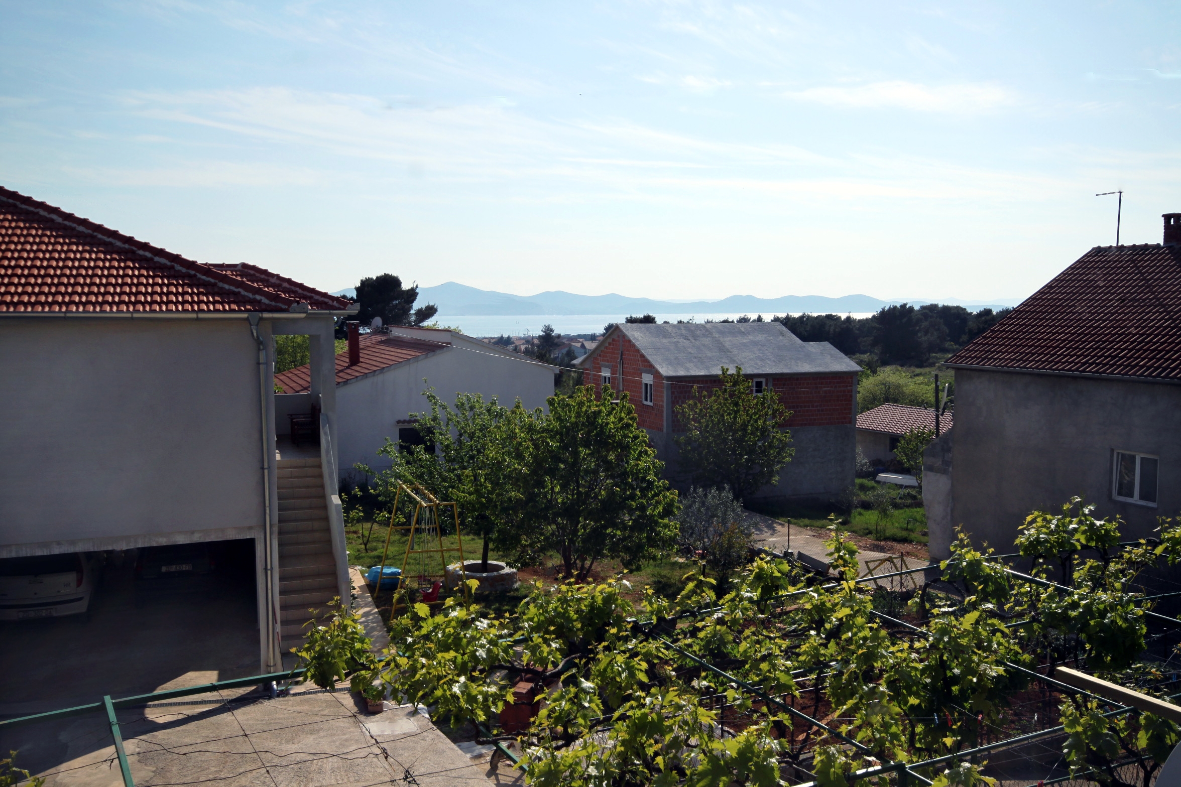 One bedroom apartment with balcony and sea view Zadar (A-6128-b)