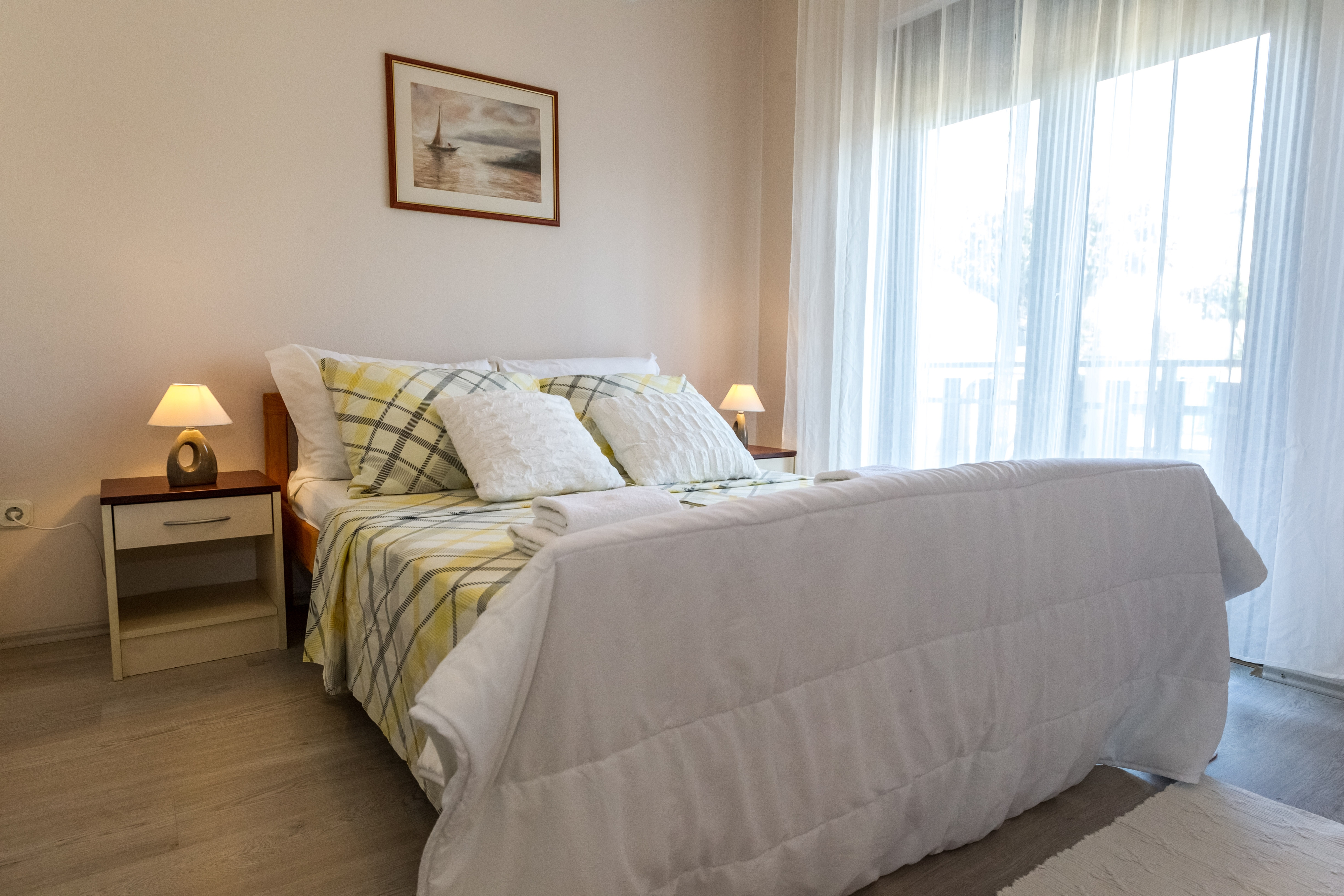 One bedroom apartment with balcony and sea view Zadar (A-6128-b)
