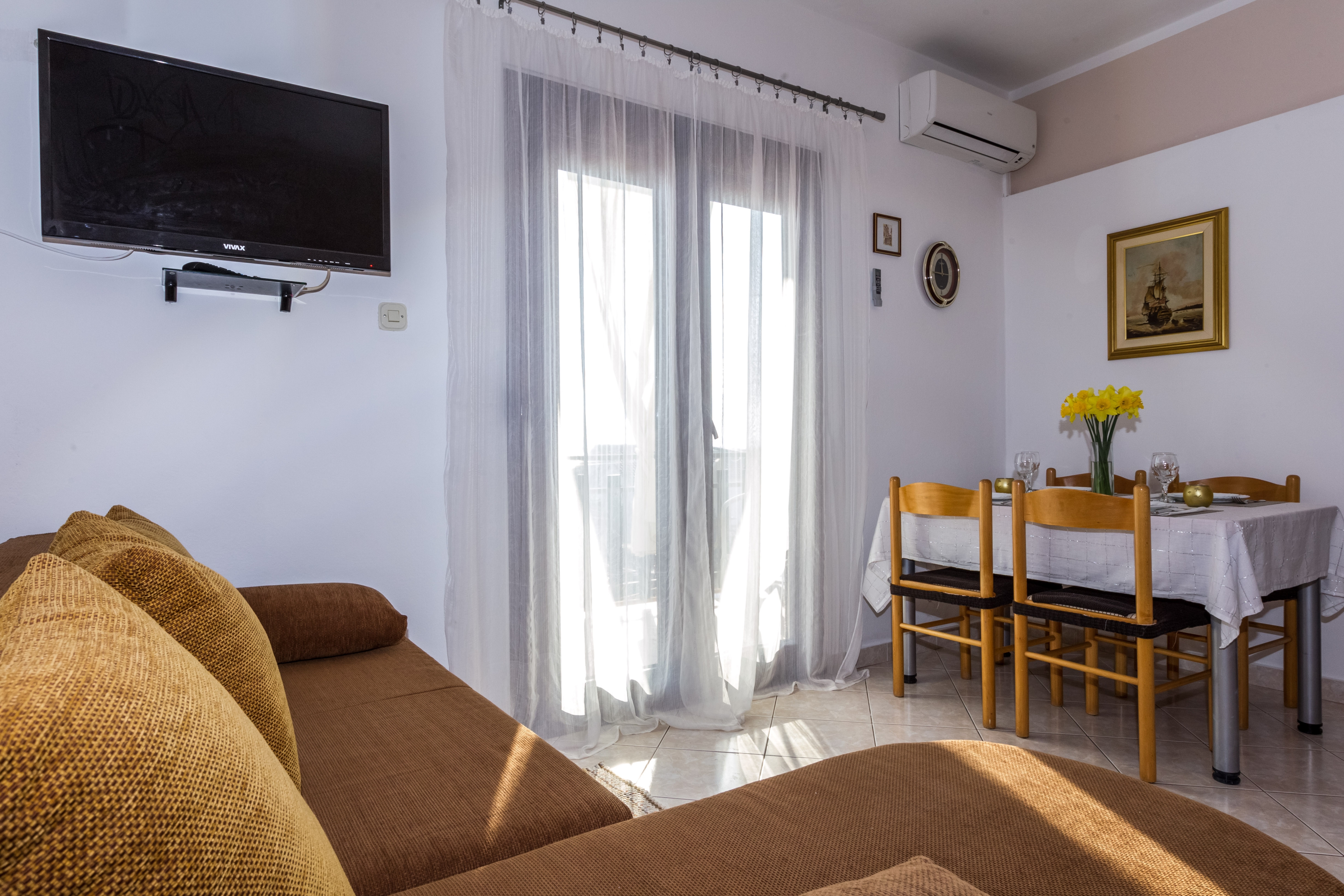 One bedroom apartment with balcony and sea view Zadar (A-6128-b)