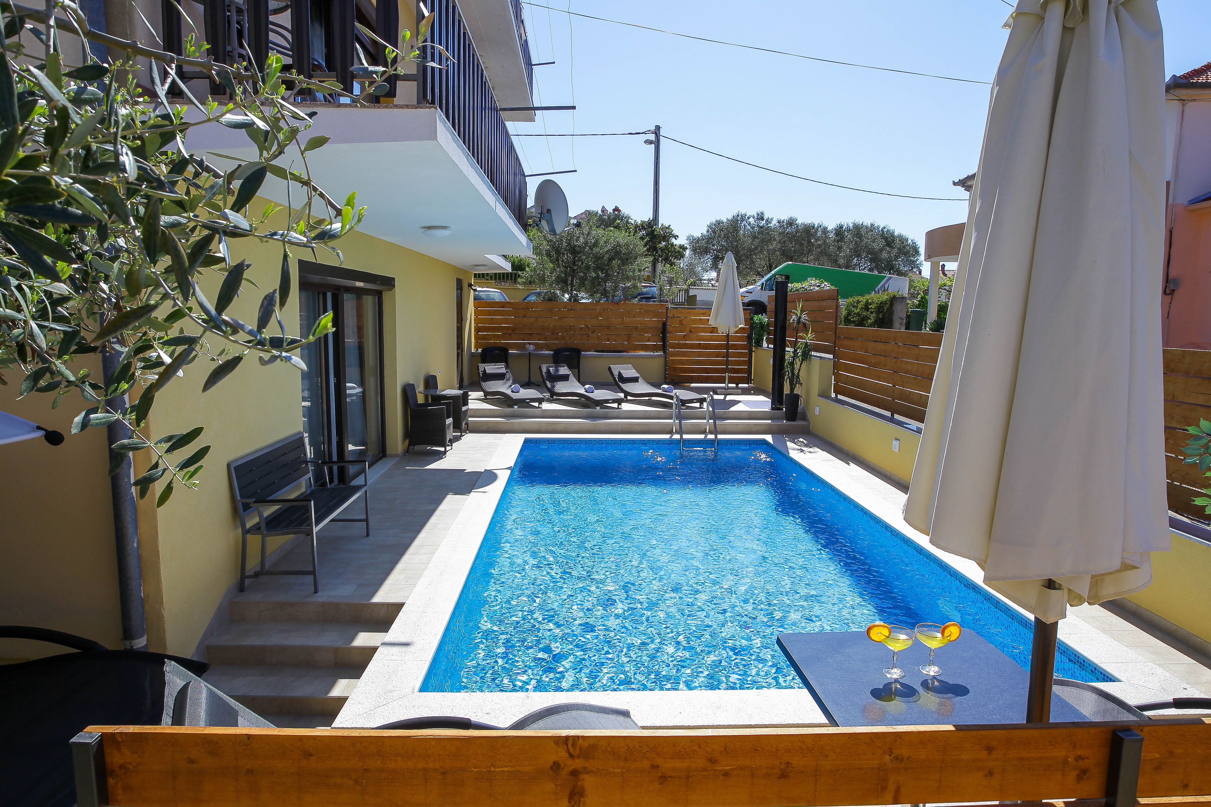 Two bedroom apartment with balcony and sea view Zadar (A-6128-d) Two bedroom apartment with balcony and sea view Zadar (A-6128-d)