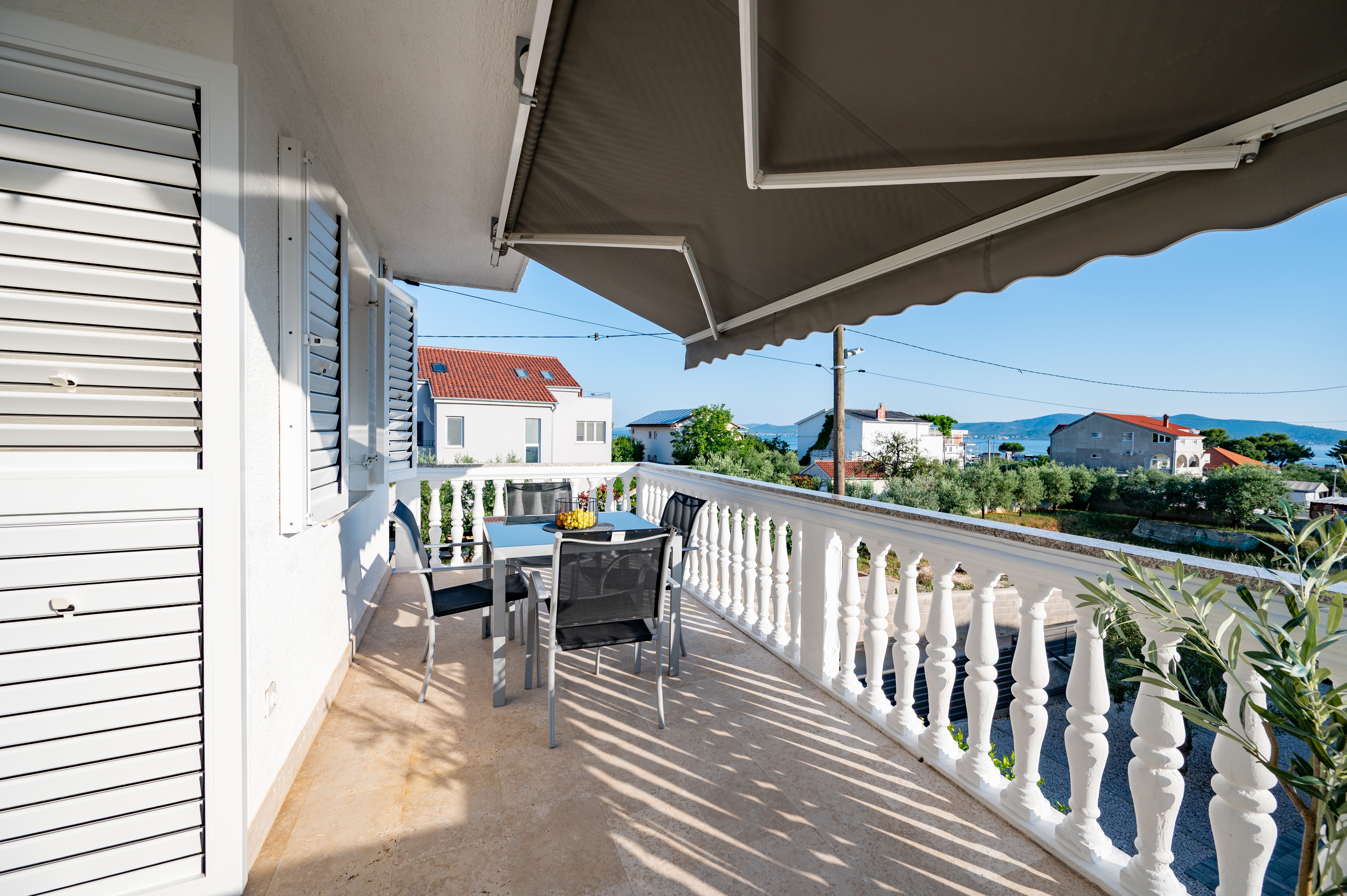 Two bedroom apartment with terrace and sea view Sukošan, Zadar (A-6131-b)