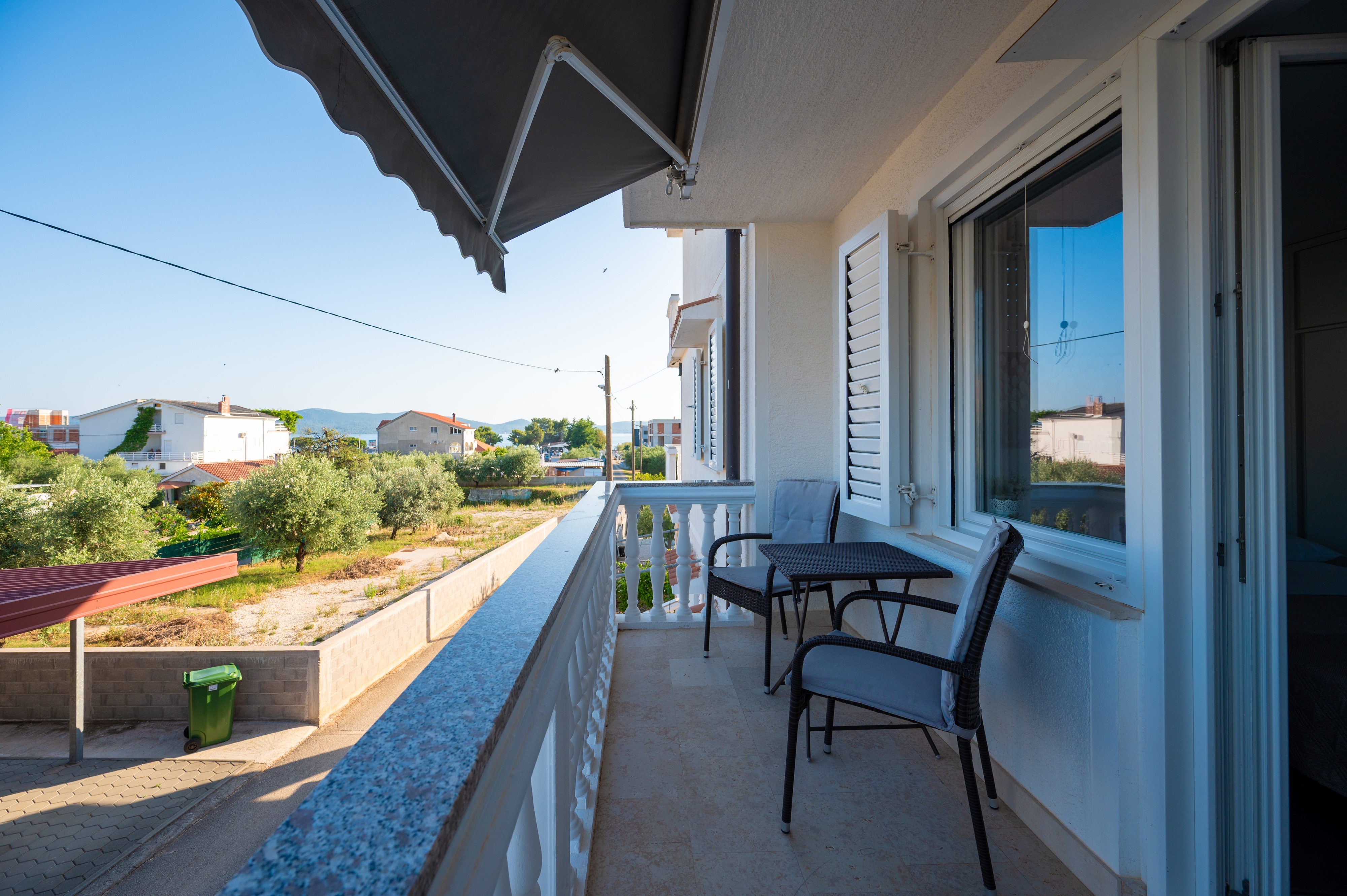 Studio flat with balcony and sea view Sukošan, Zadar  AS-a