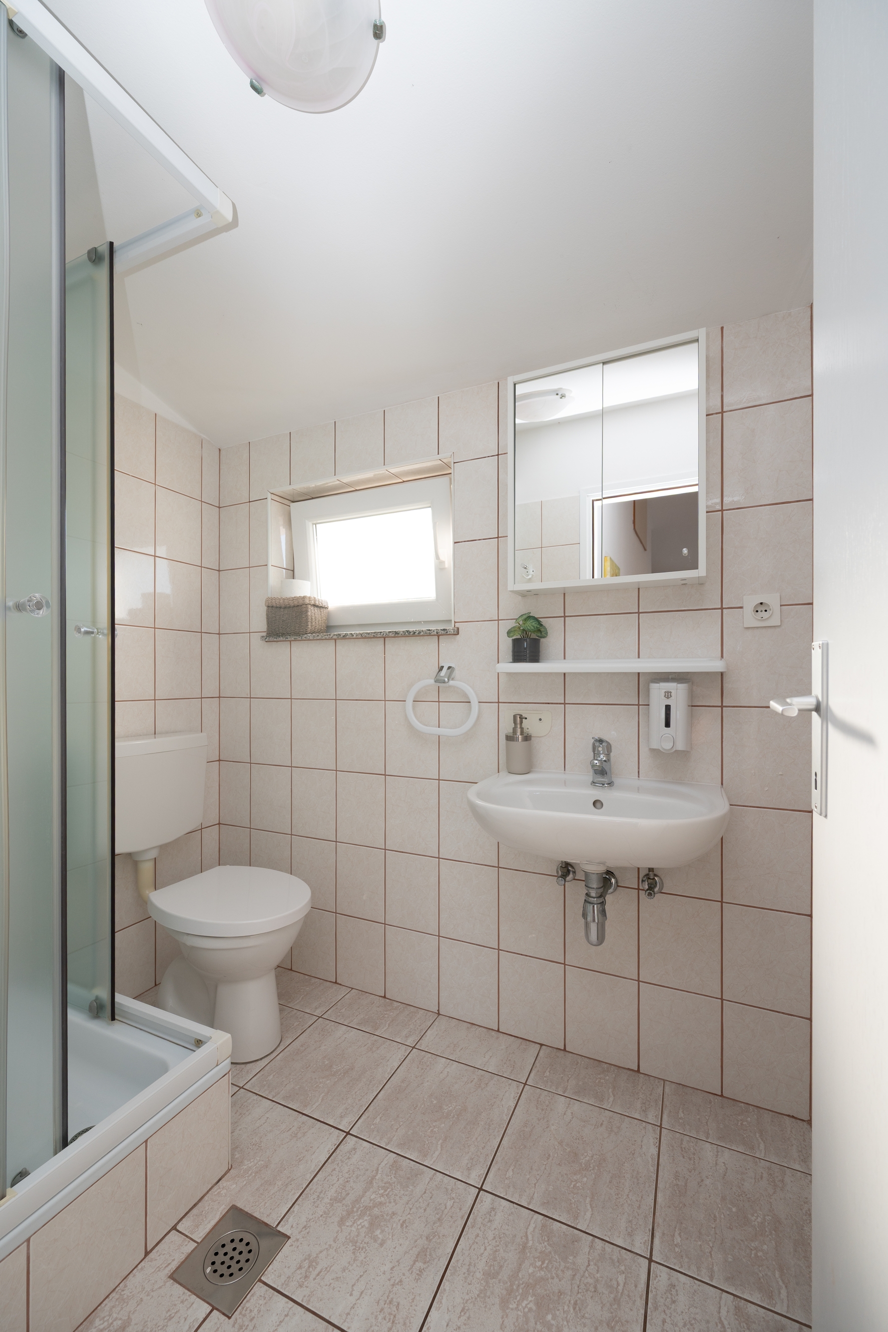 Studio flat with balcony and sea view Sukošan, Zadar  AS-c