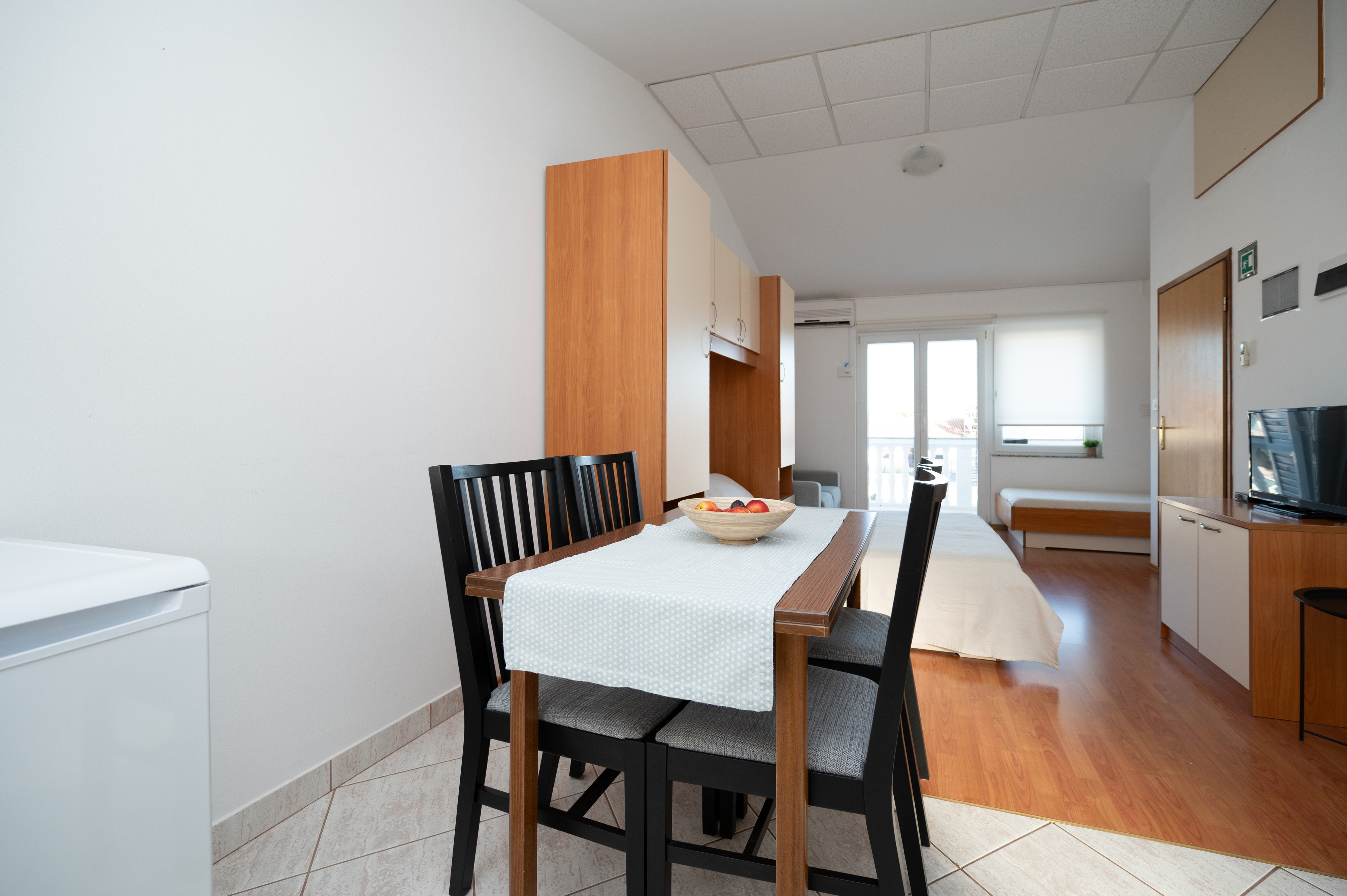 Studio flat with balcony and sea view Sukošan, Zadar (AS-6131-c) Studio flat with balcony and sea view Sukošan, Zadar (AS-6131-c)