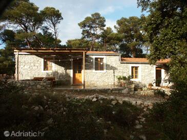 Property Pomena, Mljet, Property 614 - Apartments near sea with rocky beach.