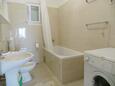 Bathroom 1 Ljubač, Bathroom 1 in the apartment, (pet friendly) and WiFi.