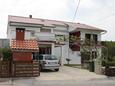 Ljubač, Zadar, Hébergement 6141 - Appartement avec une plage de sables.