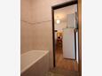 Nin, Bathroom in the apartment, (pet friendly) and WiFi.