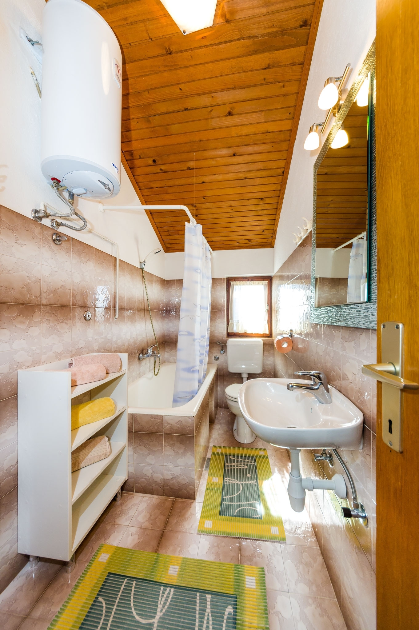 Three bedroom apartment with terrace Nin, Zadar  A-a