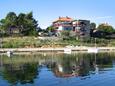 Nin, Zadar, Hébergement 6153 - Appartement à proximité de la mer avec une plage de sables.