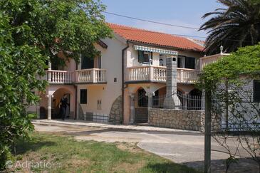 Property Privlaka, Zadar, Property 6154 - Apartments with sandy beach.
