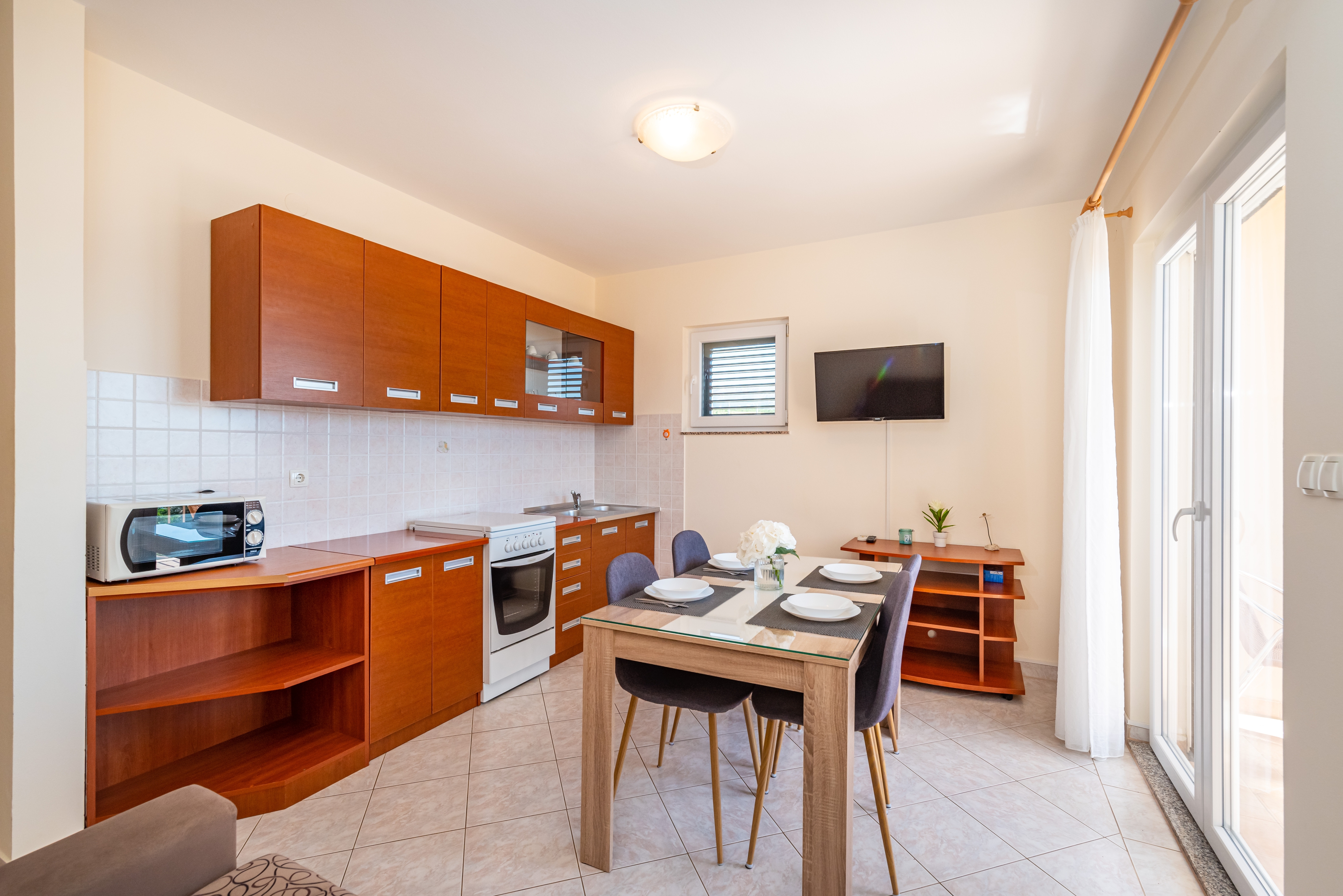 Two bedroom apartment with terrace and sea view Posedarje, Novigrad  A-b